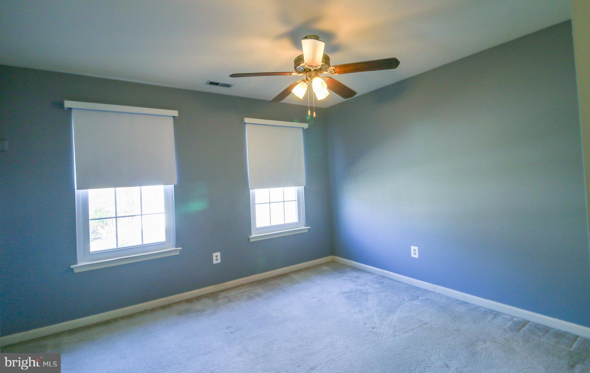 CROSS POINT - Residential