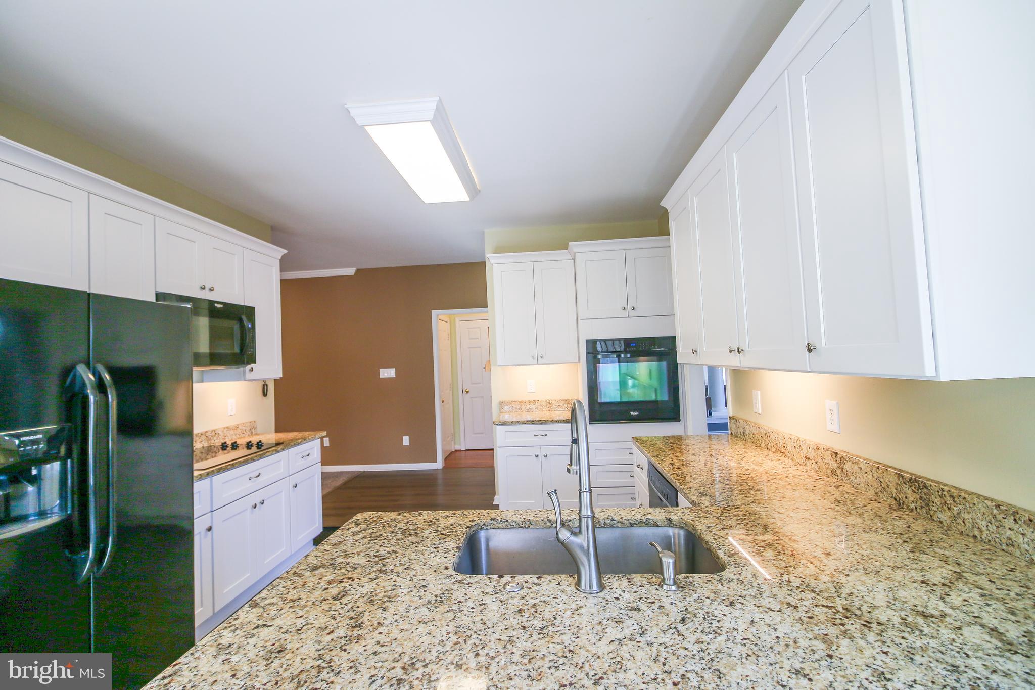 CROSS POINT - Residential