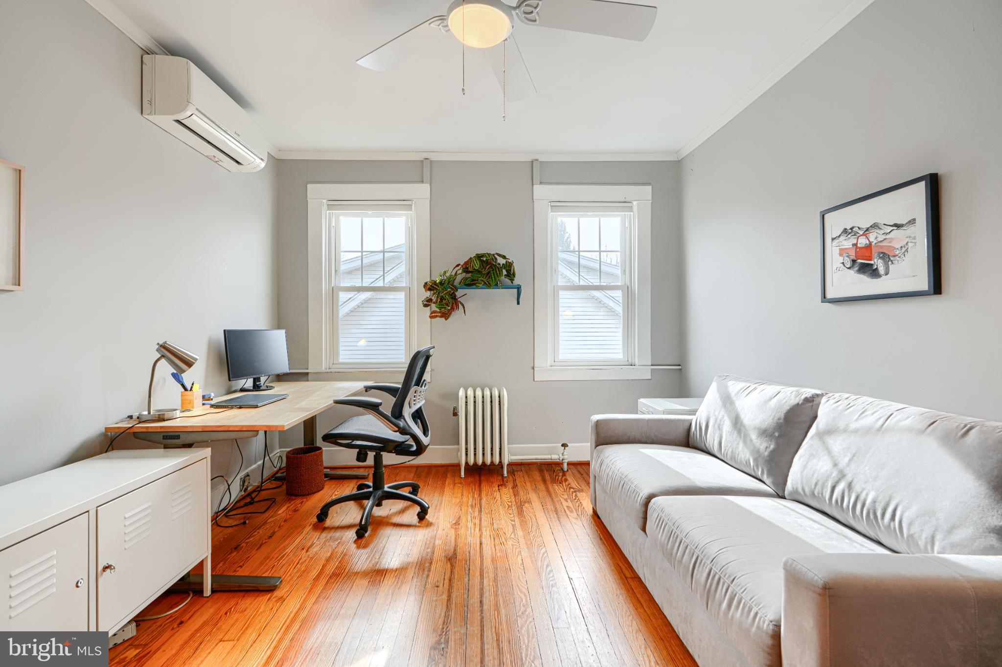 RADNOR WINSTON - Residential