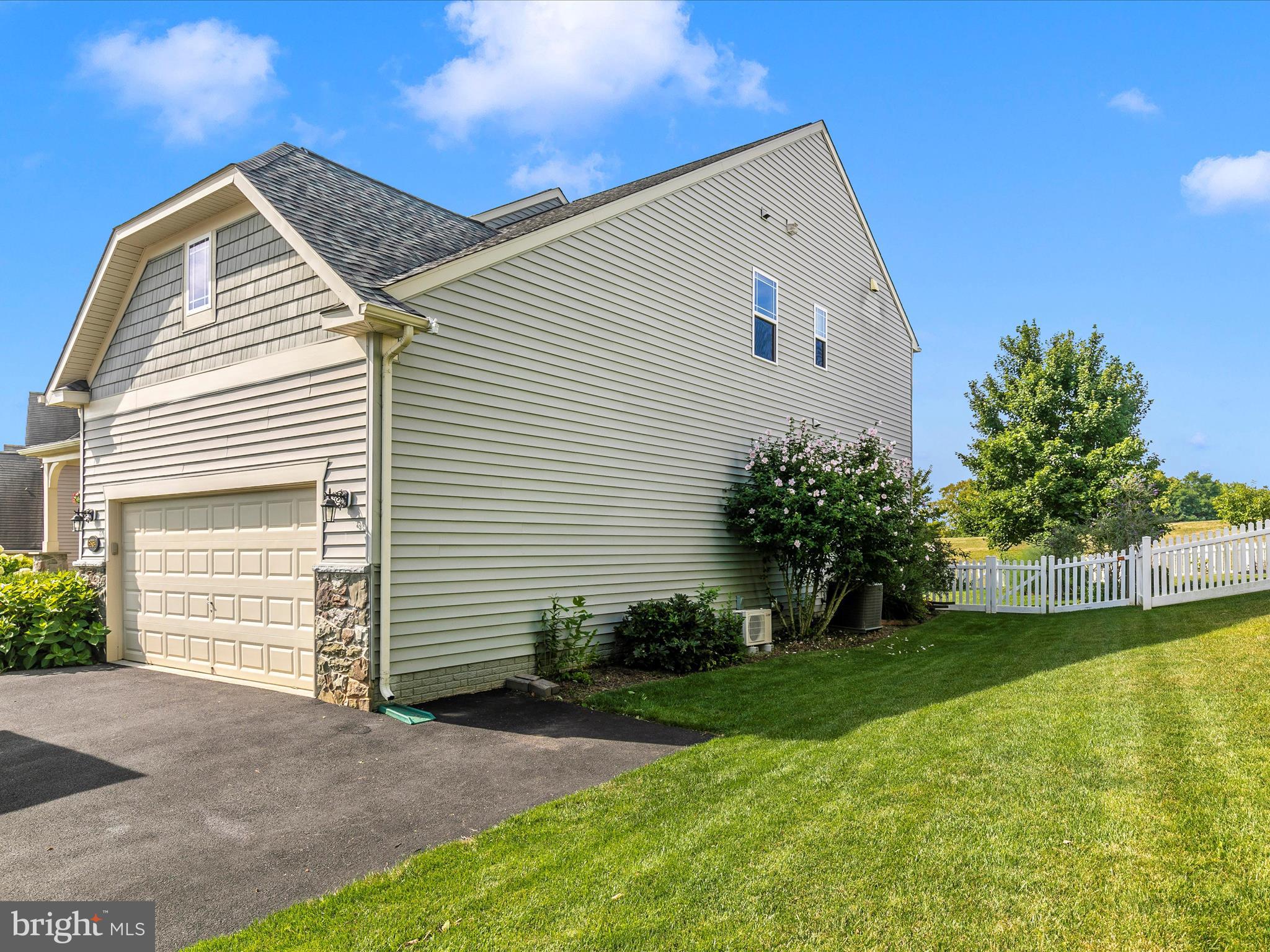 CANAL RUN - Residential