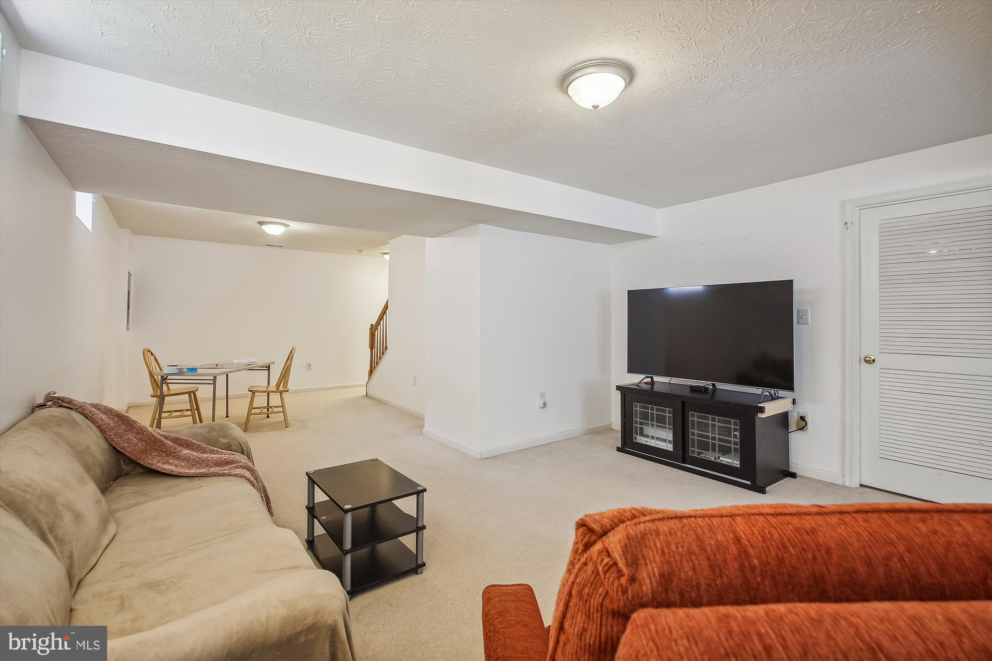 VILLAGES OF DORCHESTER - Residential