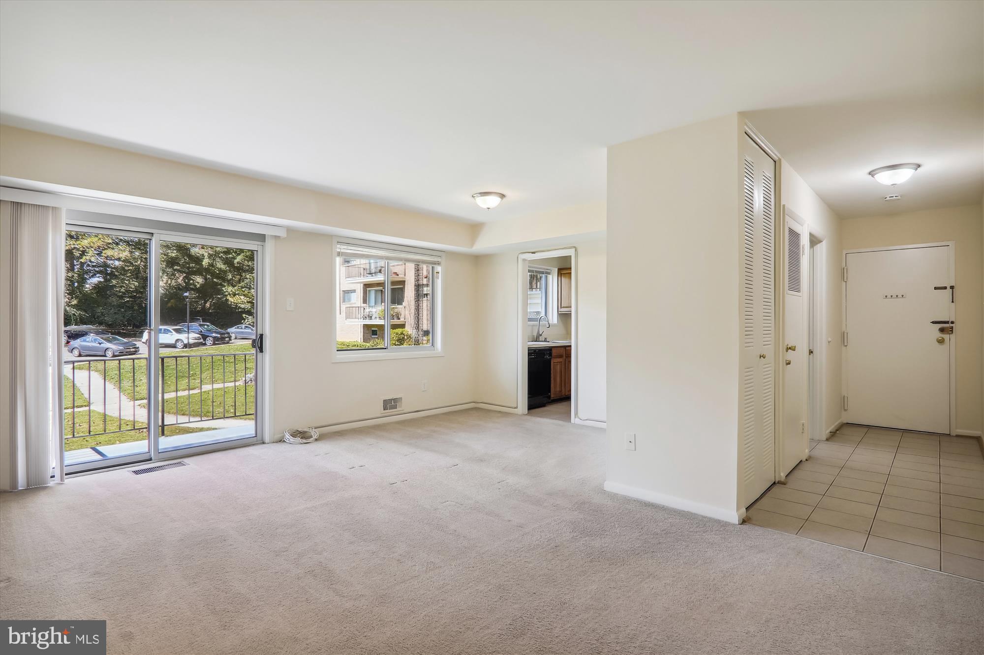 PARKSIDE CONDOMINIUMS - Residential