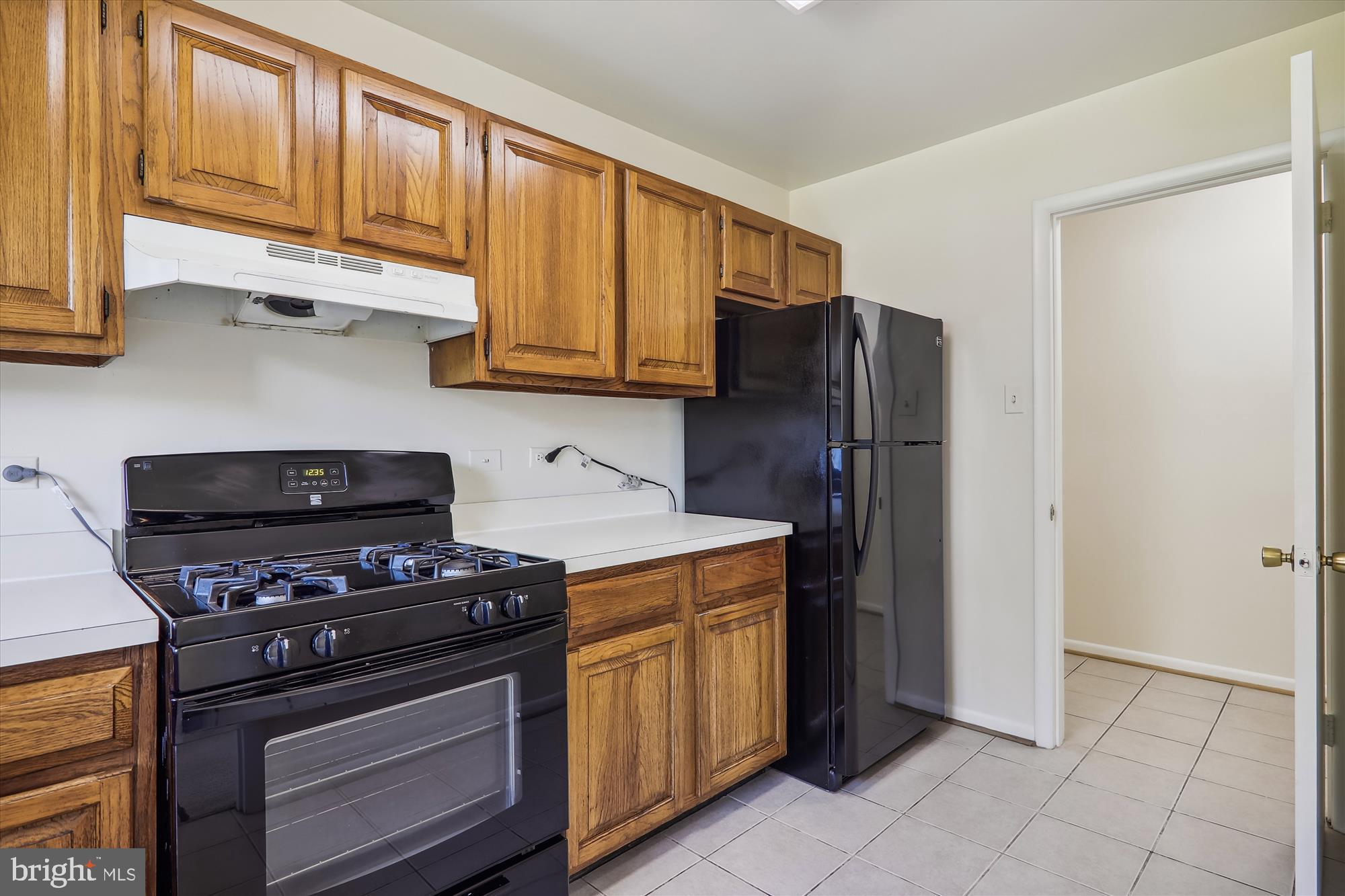 PARKSIDE CONDOMINIUMS - Residential