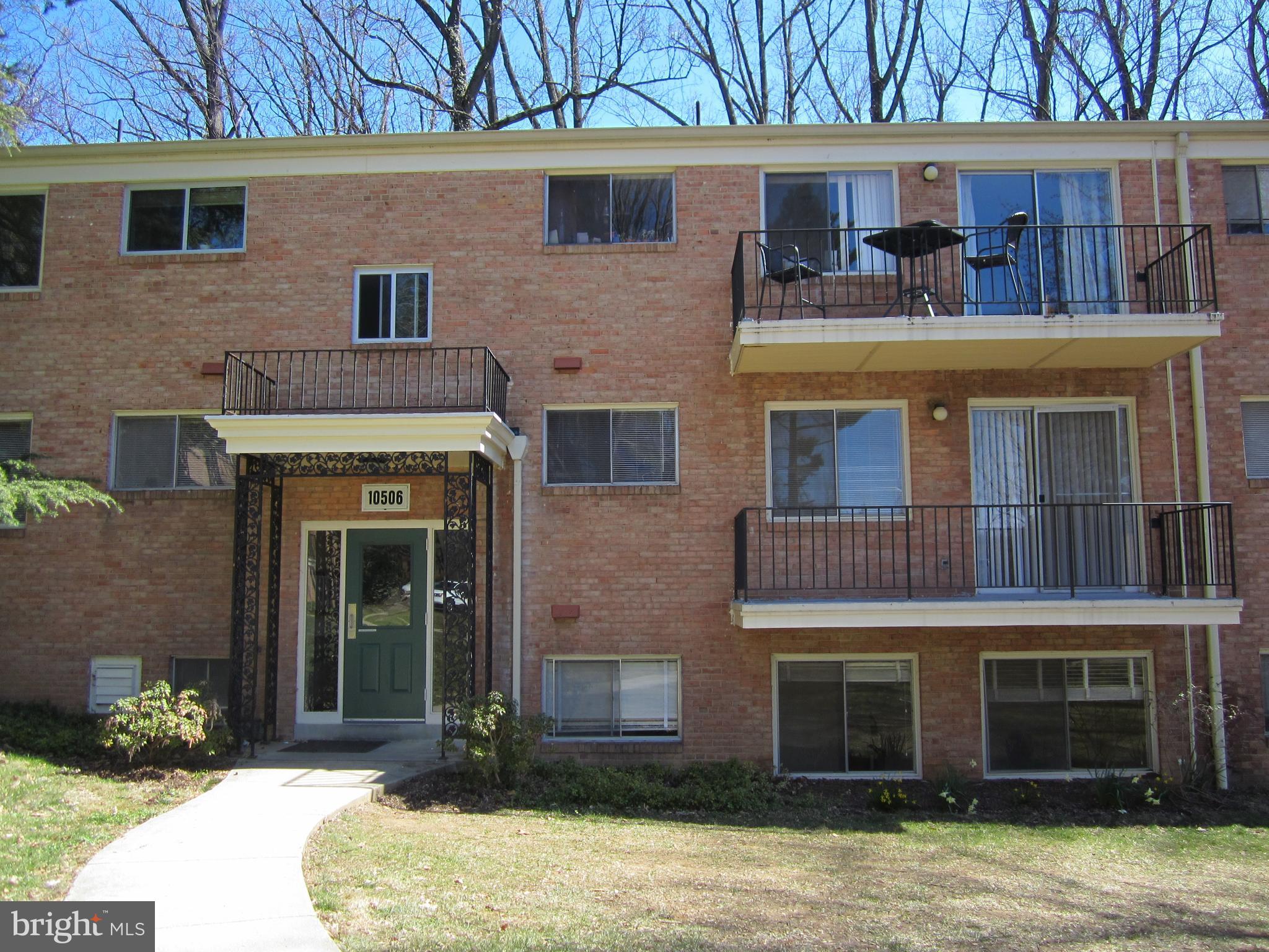 PARKSIDE CONDOMINIUMS - Residential