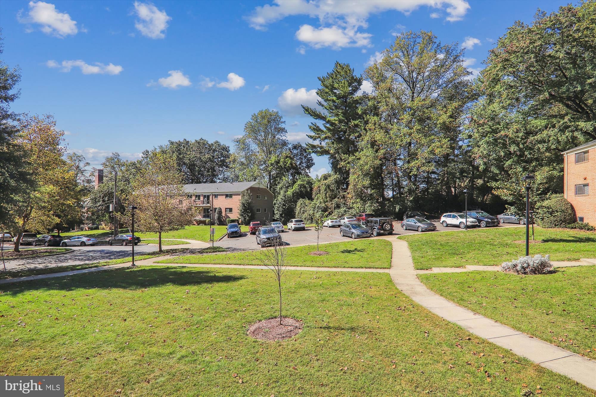 PARKSIDE CONDOMINIUMS - Residential