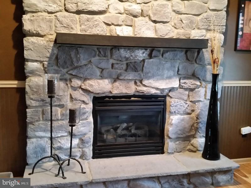 THORNBURY HUNT - Residential