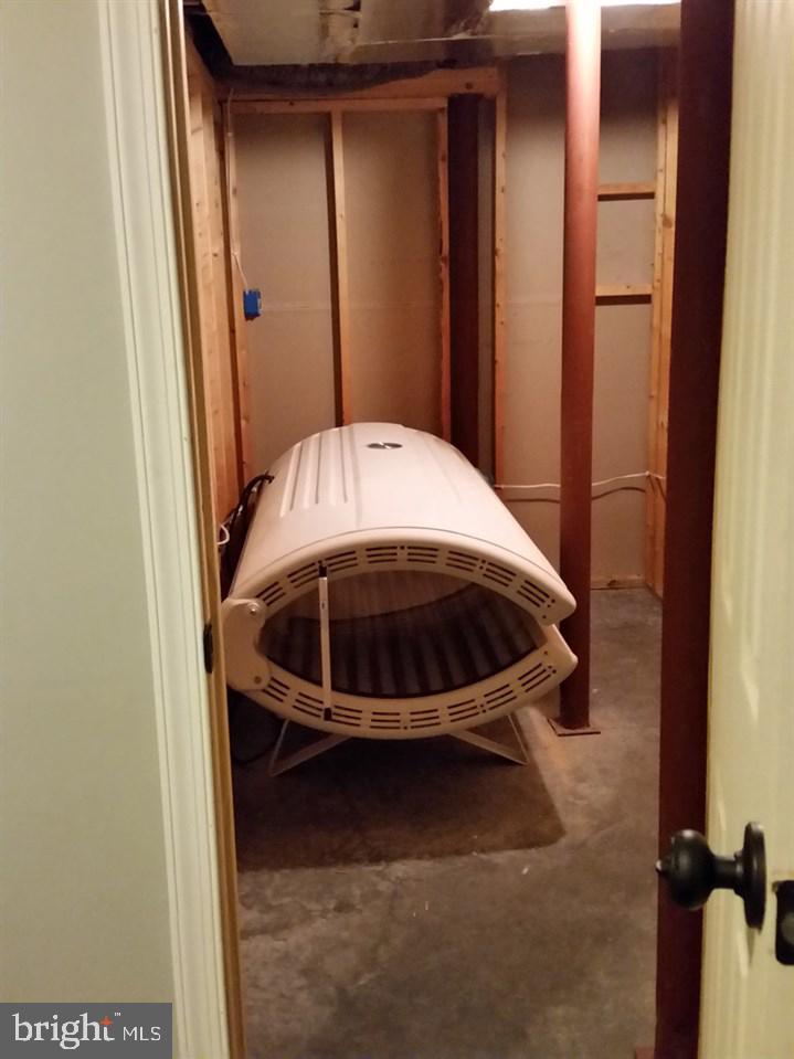 THORNBURY HUNT - Residential