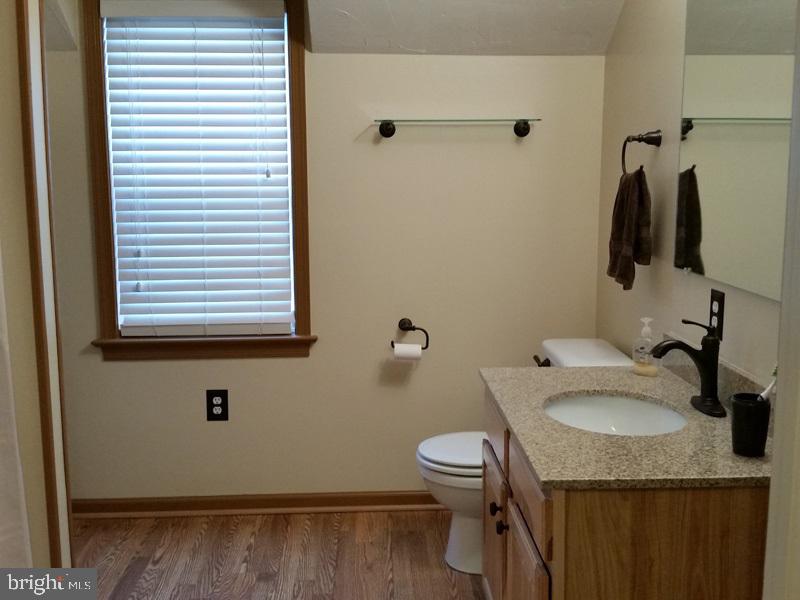 THORNBURY HUNT - Residential