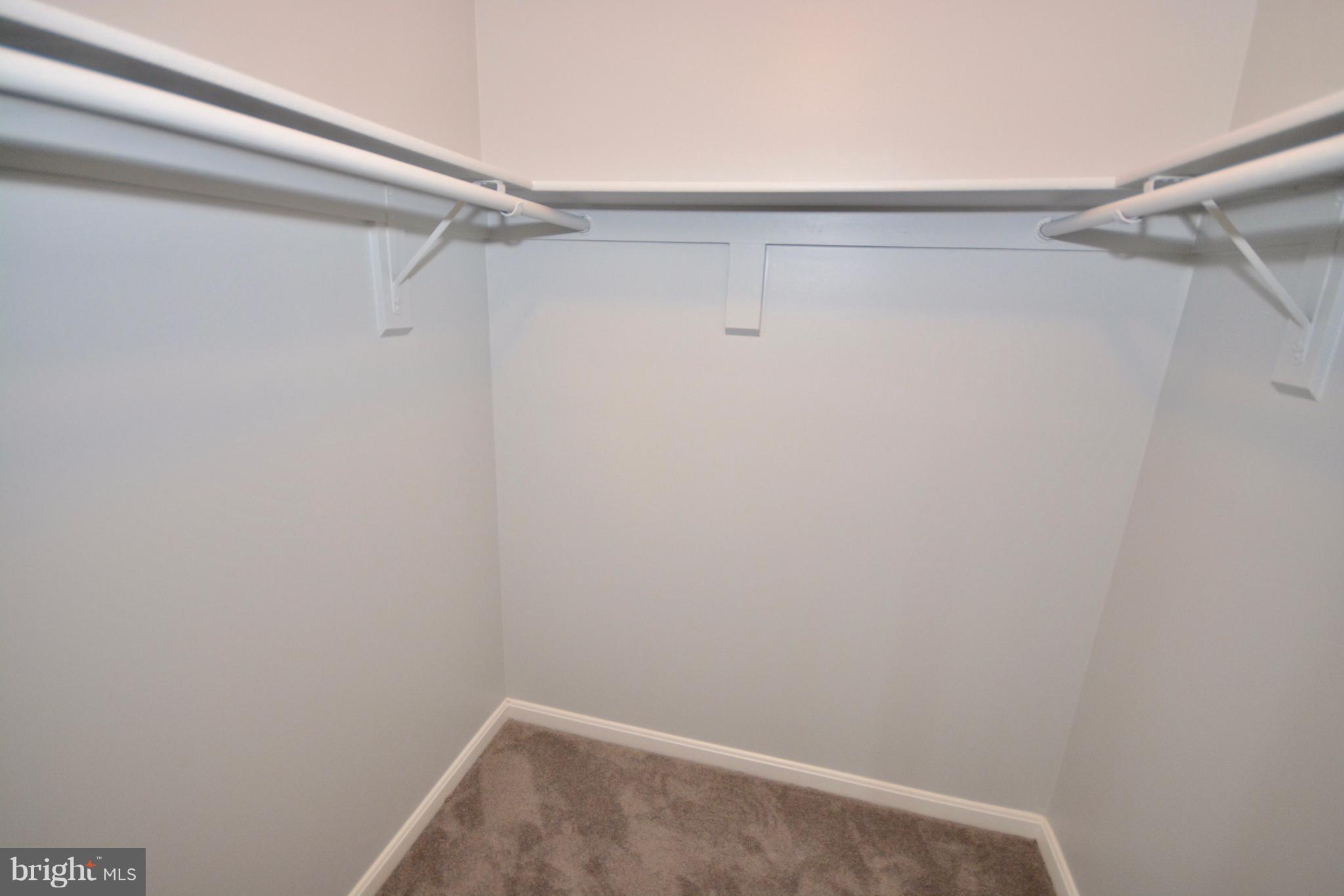 WASHINGTON SQUARE - Residential