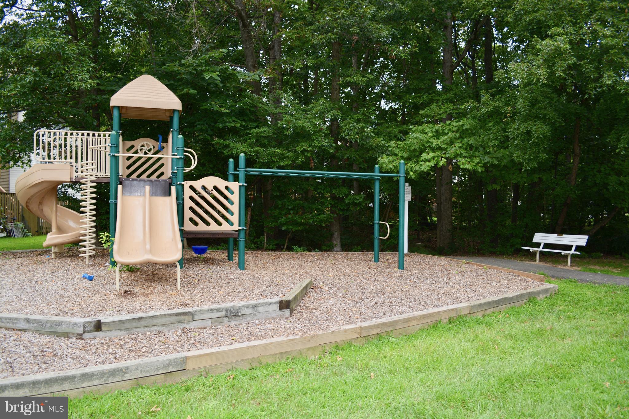 WASHINGTON SQUARE - Residential