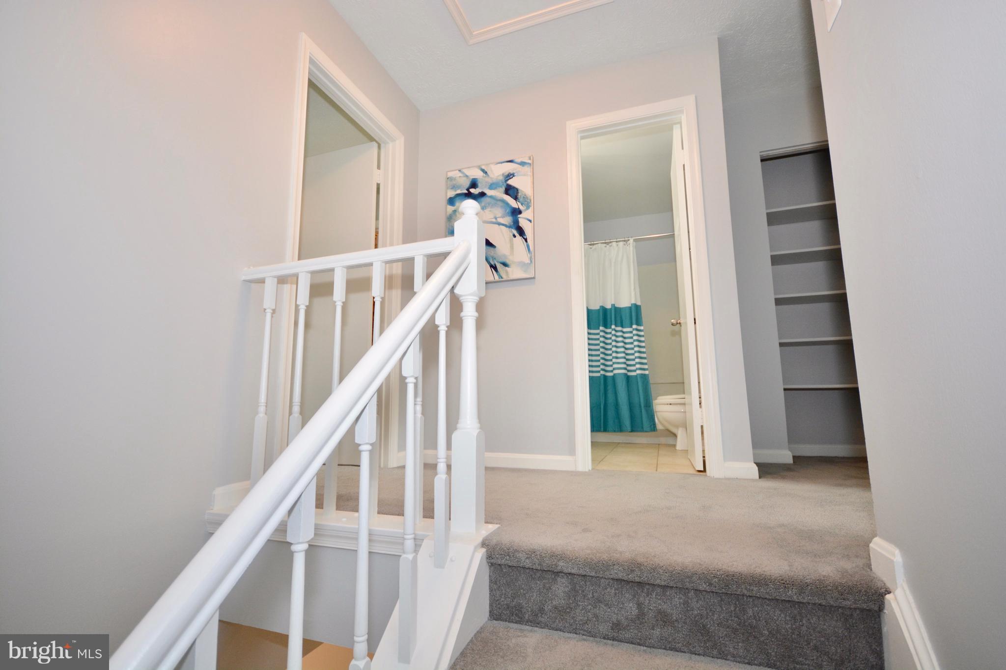 WASHINGTON SQUARE - Residential