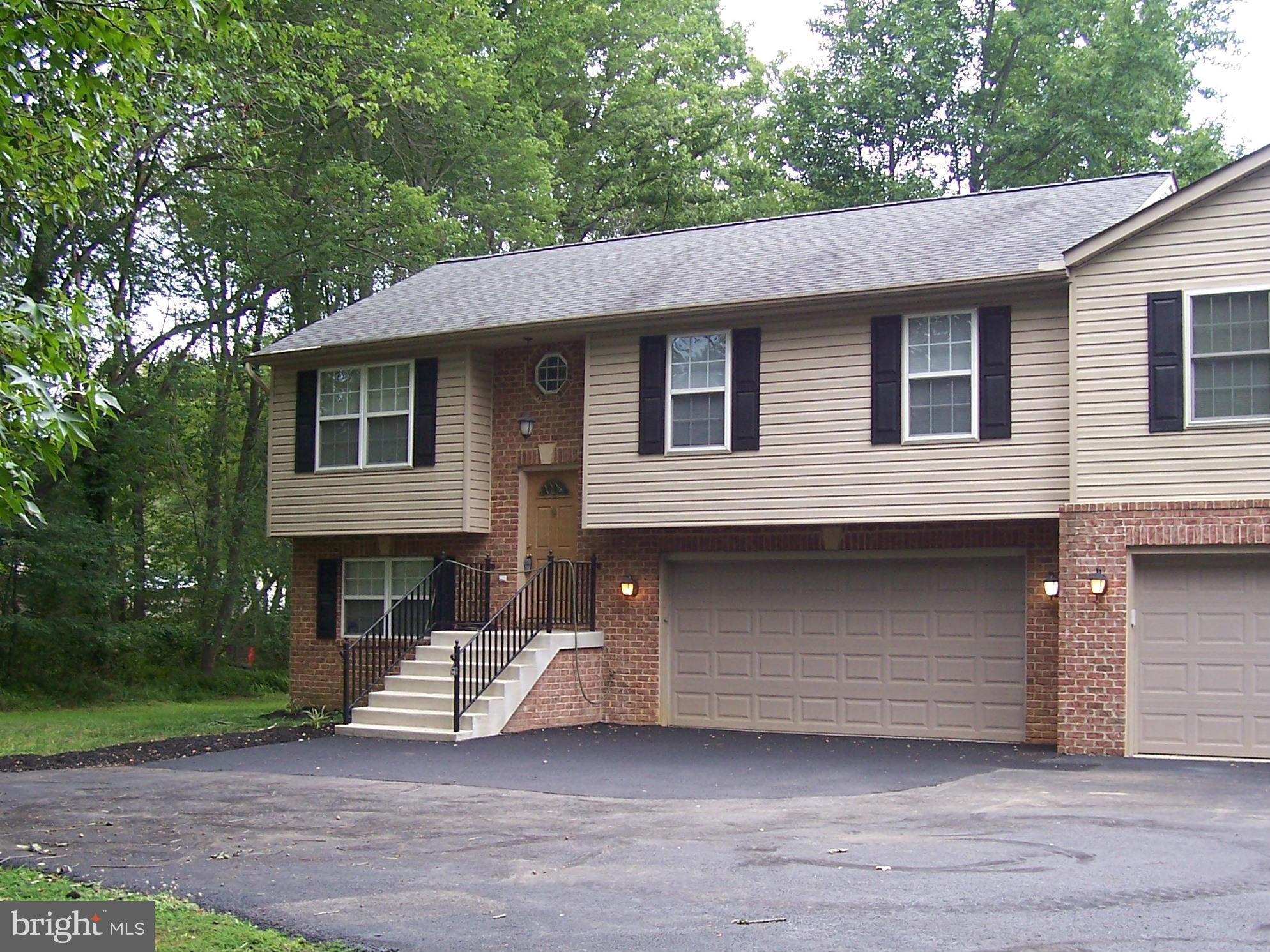 PINE HILL ESTATES - Residential Lease