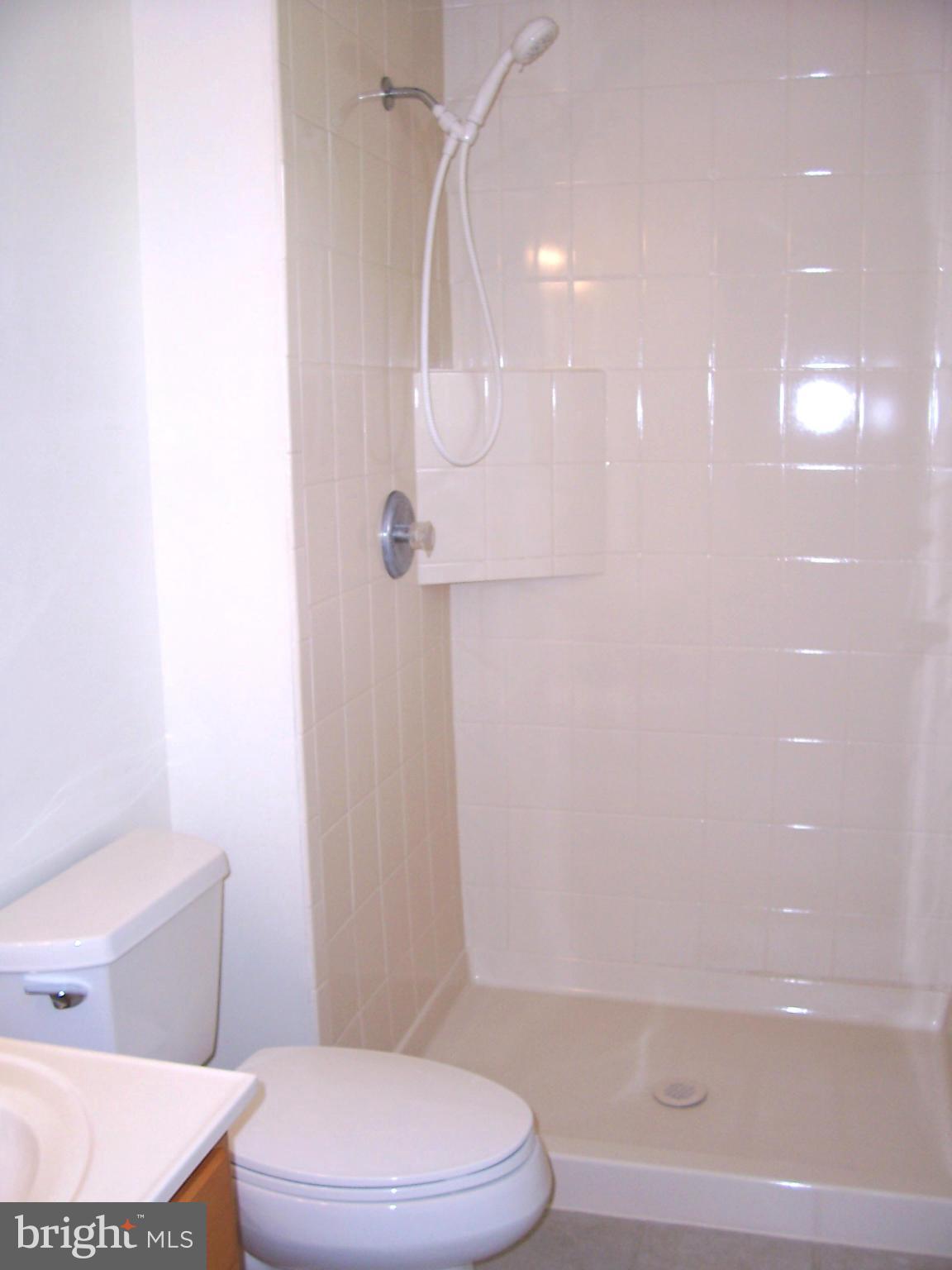 PINE HILL ESTATES - Residential Lease