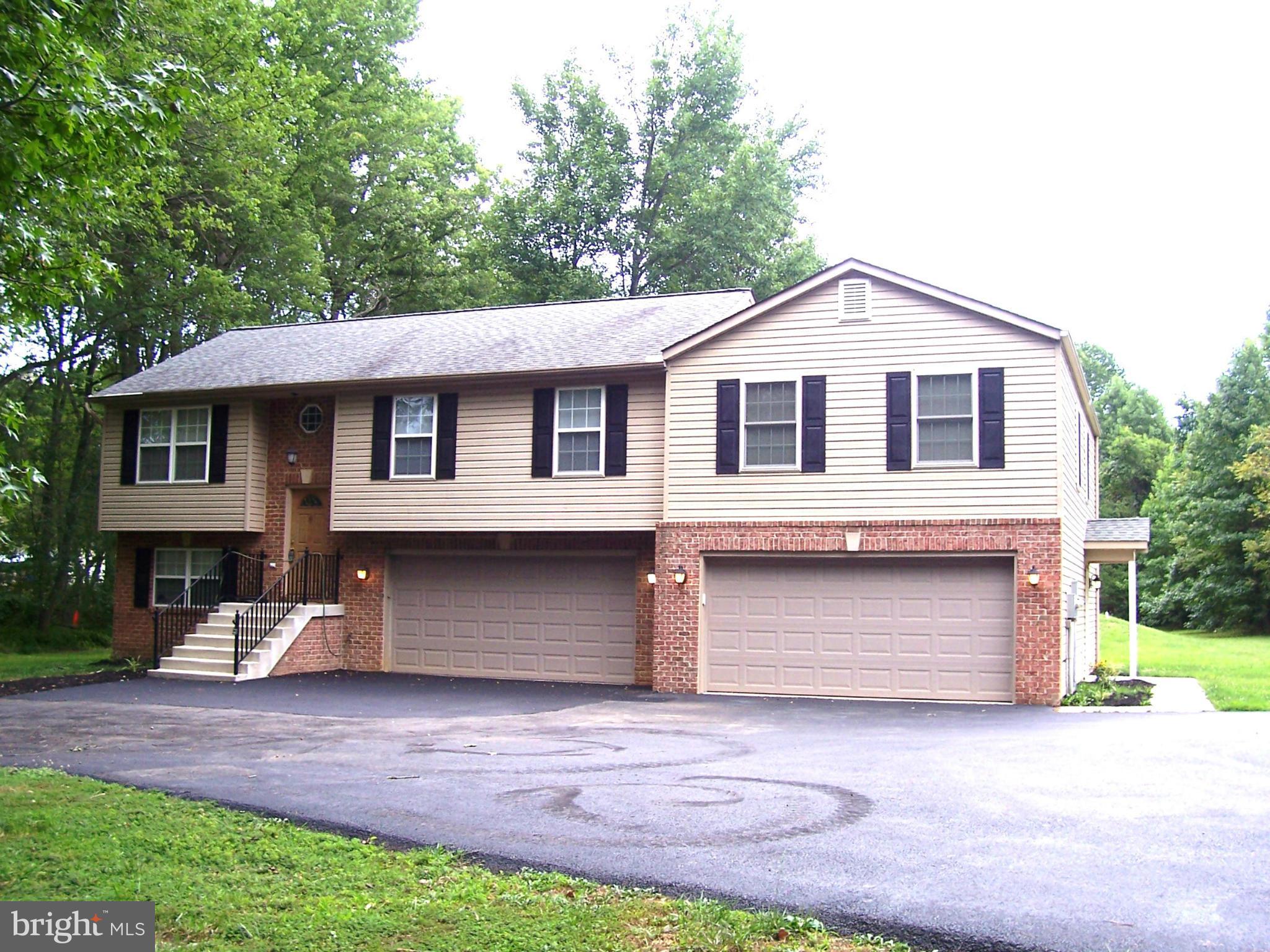 PINE HILL ESTATES - Residential Lease