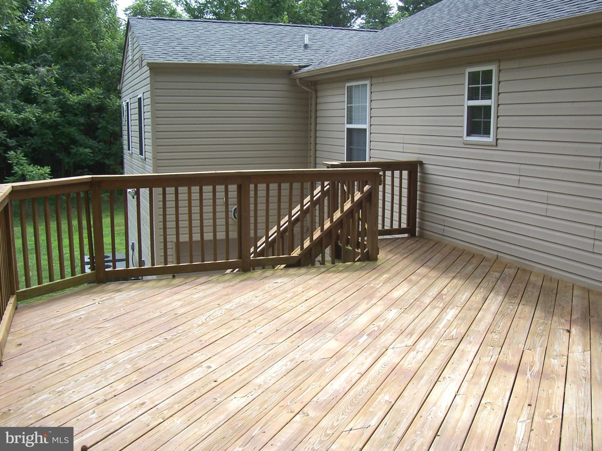 PINE HILL ESTATES - Residential Lease