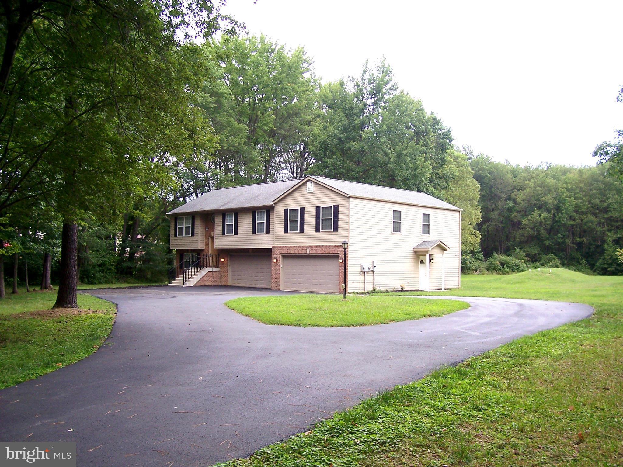 PINE HILL ESTATES - Residential Lease