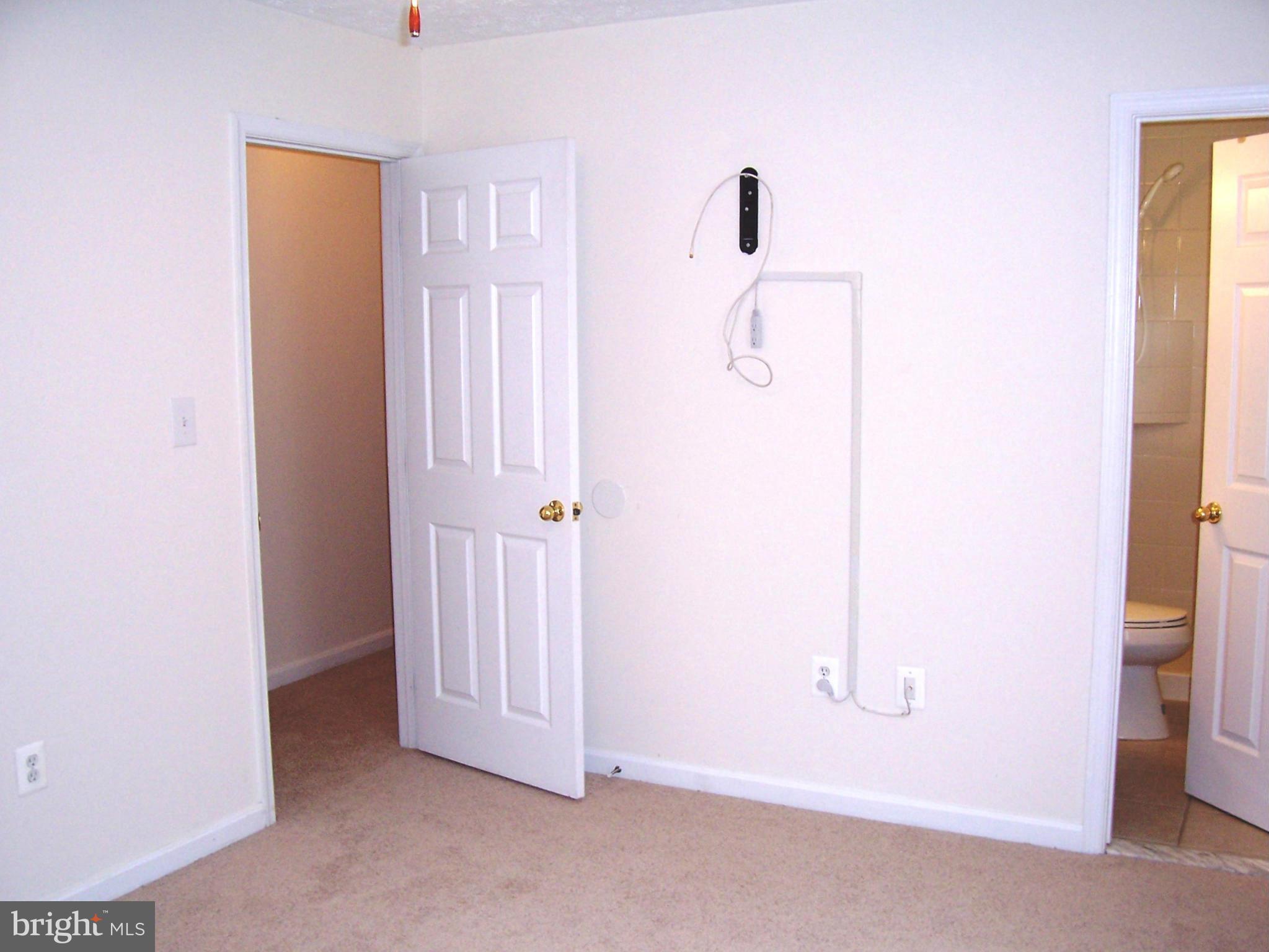 PINE HILL ESTATES - Residential Lease