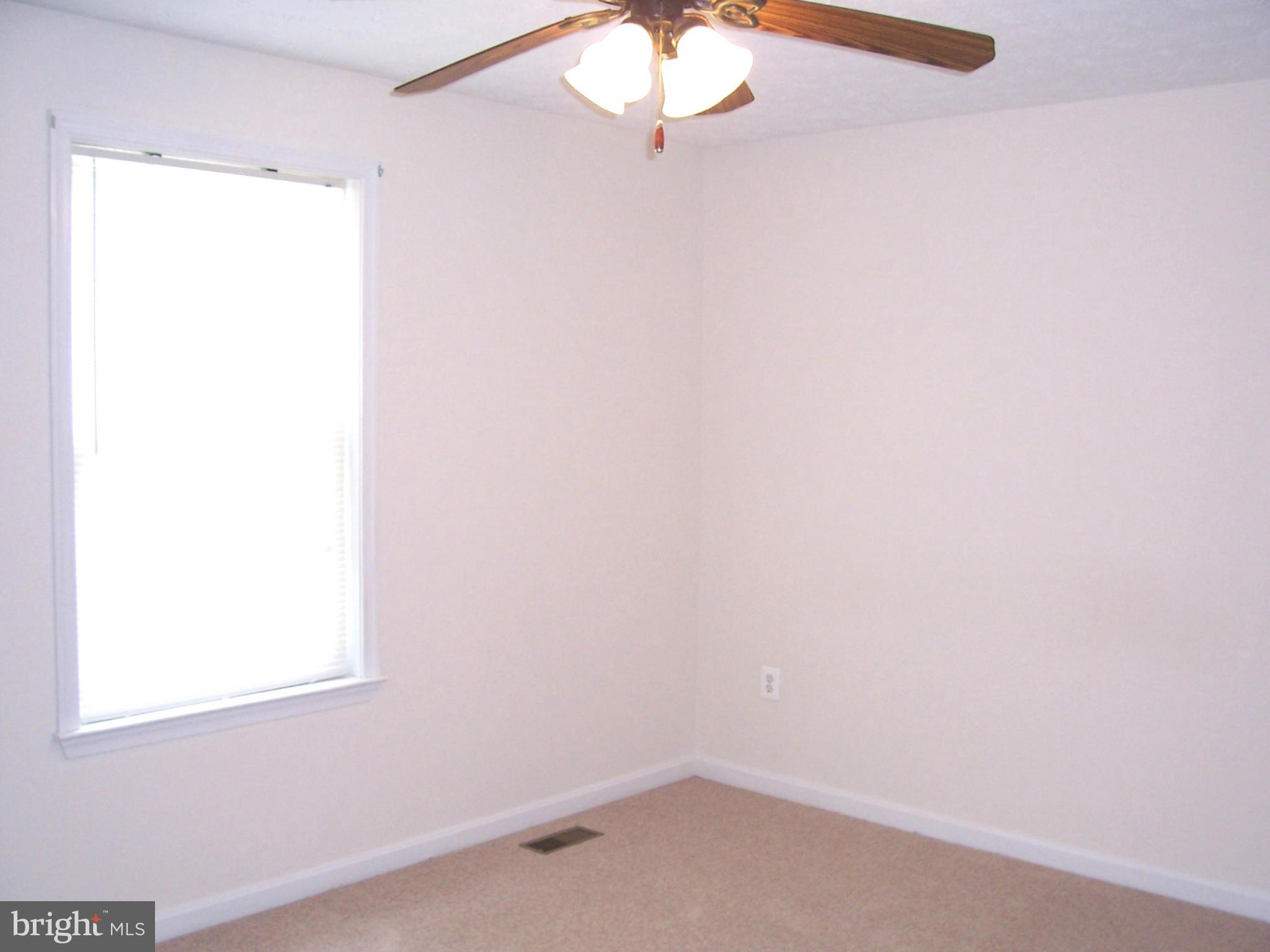 PINE HILL ESTATES - Residential Lease