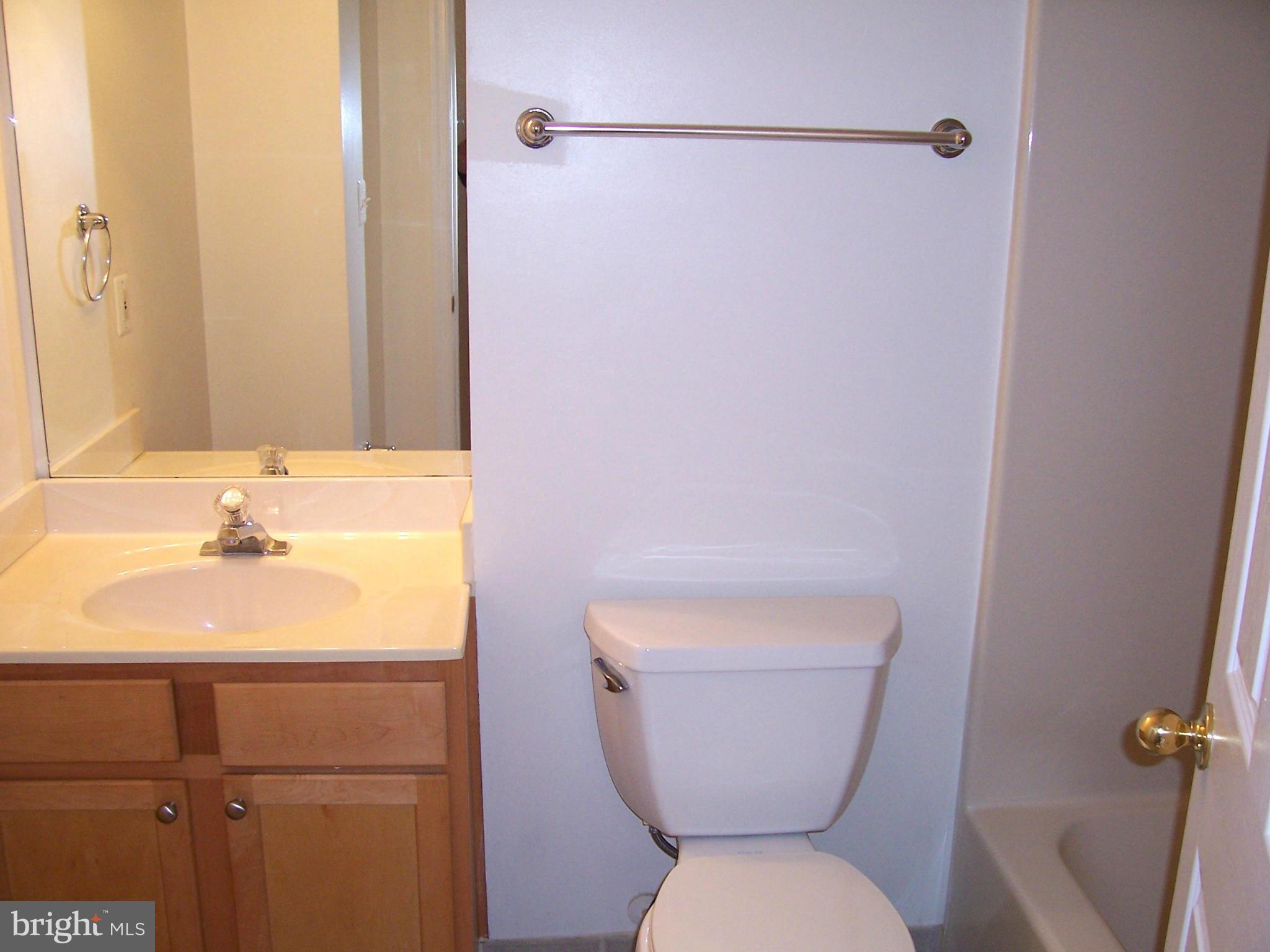 PINE HILL ESTATES - Residential Lease