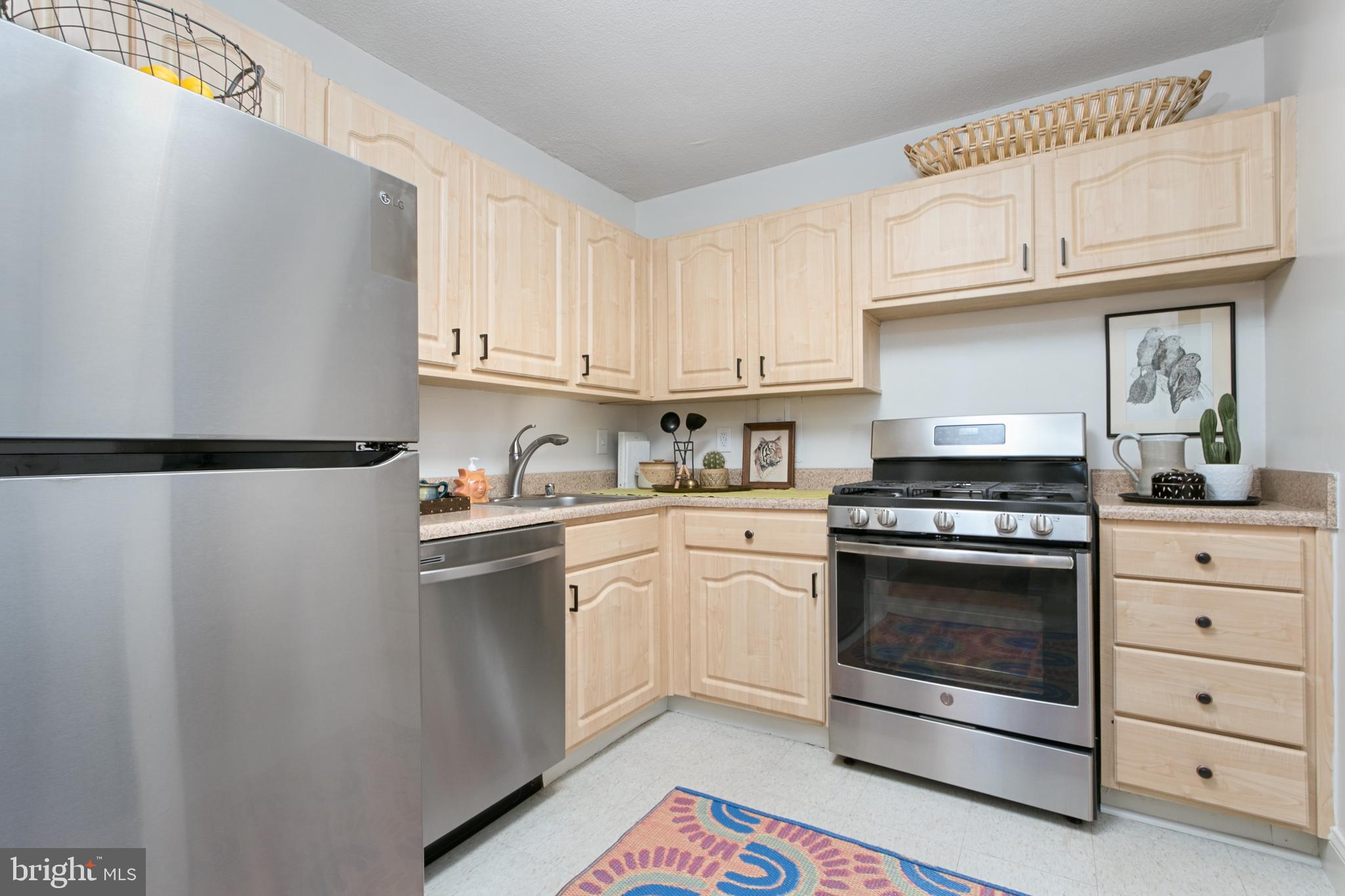 UNIVERSITY TOWERS CODM - Residential