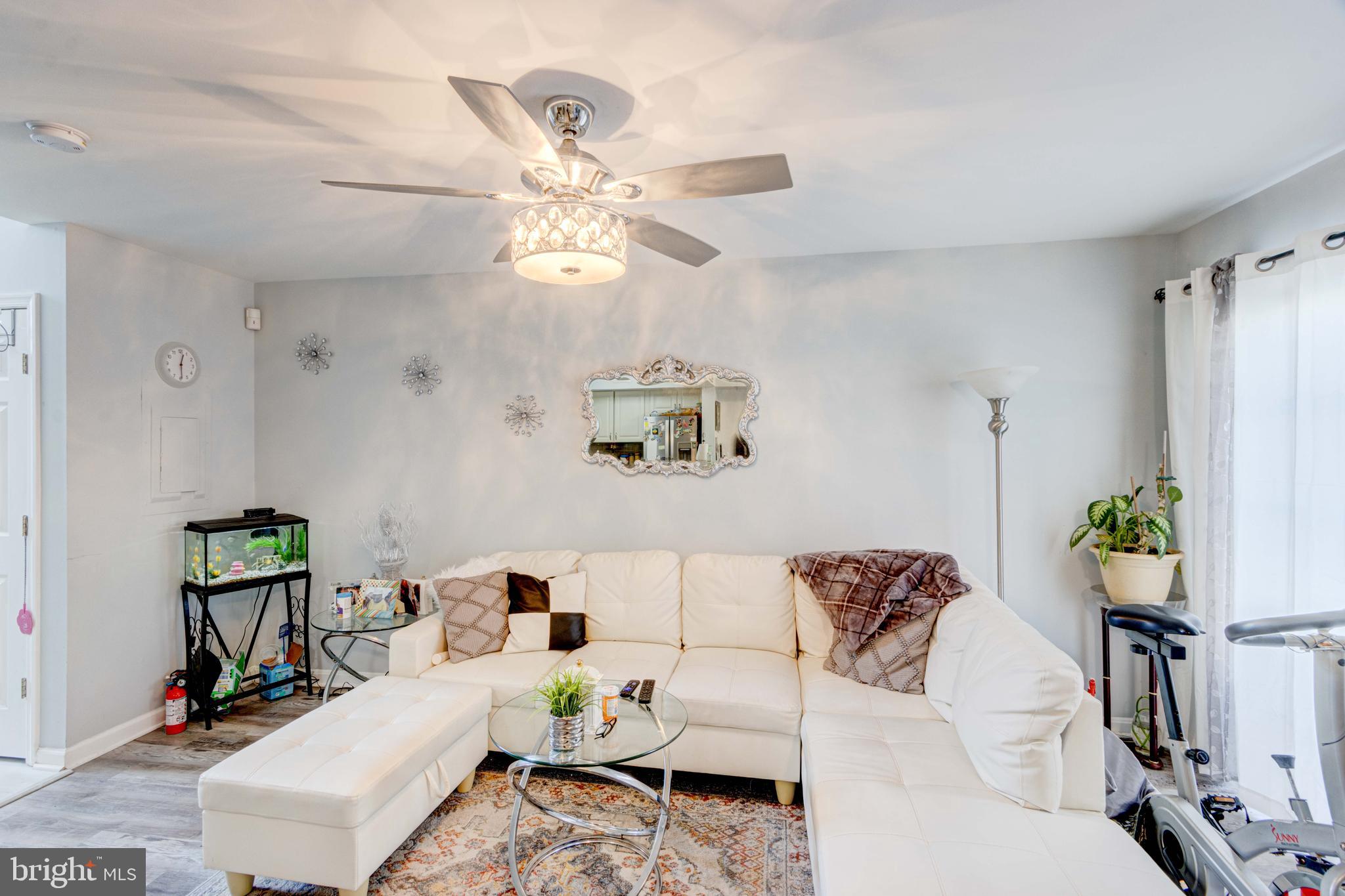 KINGS COUNCIL CONDO - Residential