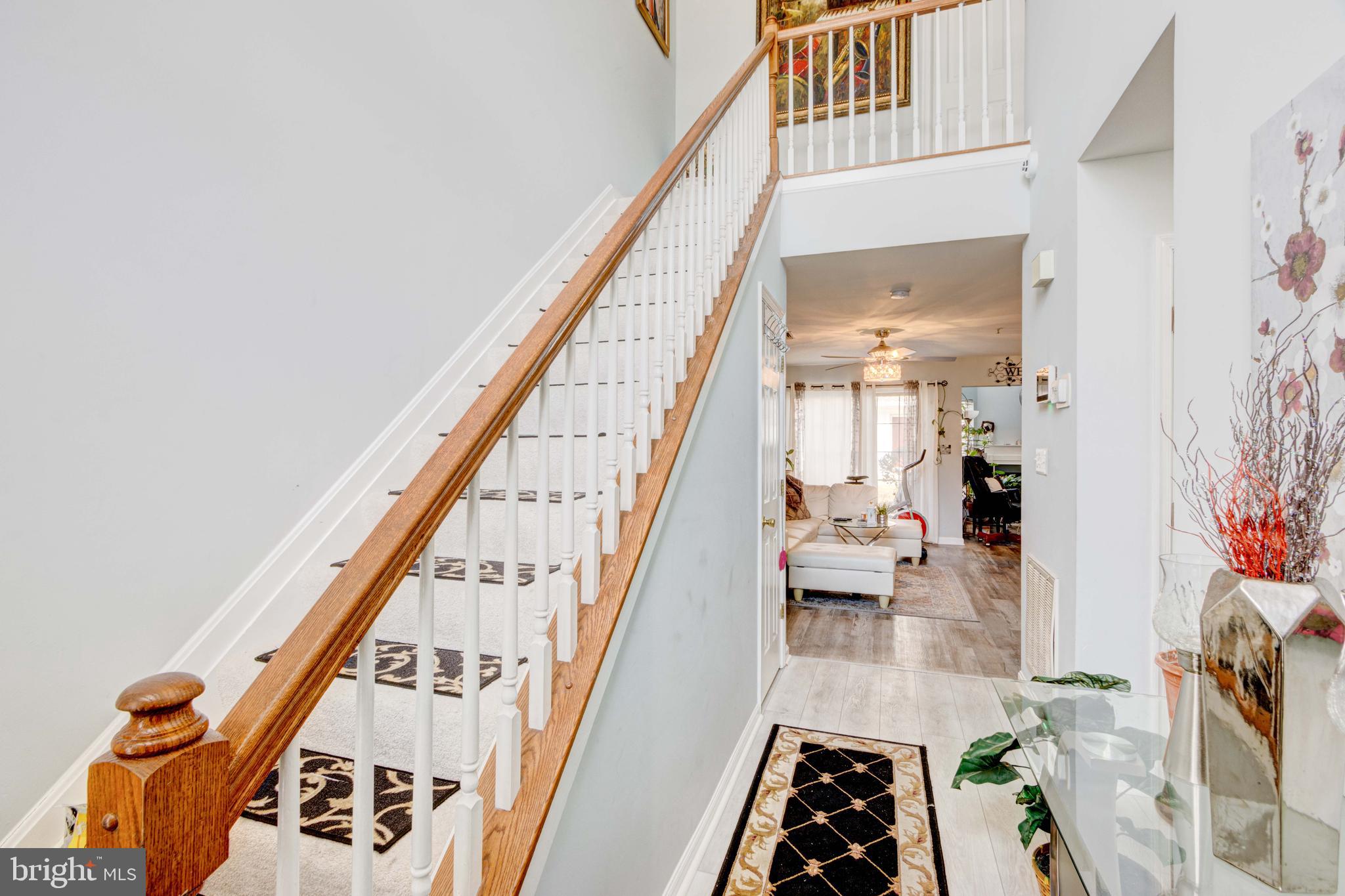 KINGS COUNCIL CONDO - Residential