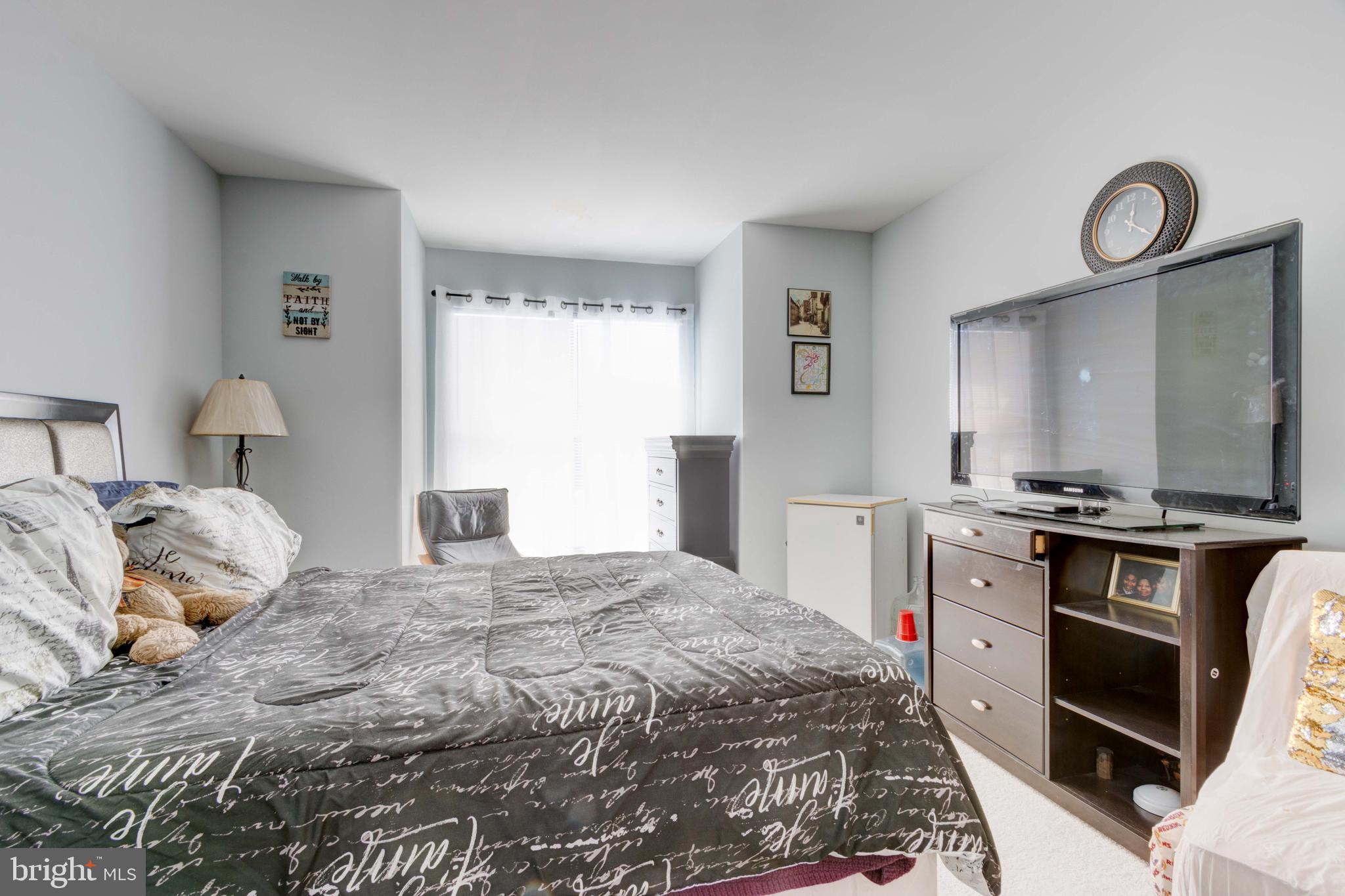 KINGS COUNCIL CONDO - Residential