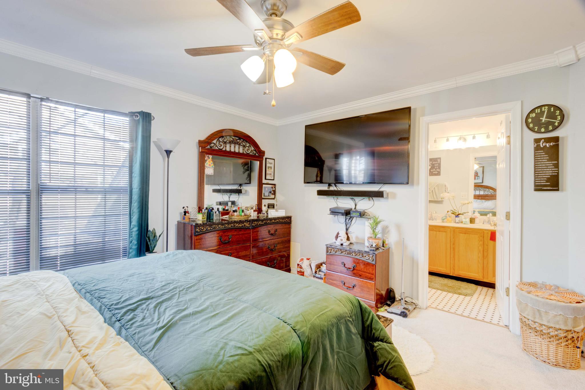 KINGS COUNCIL CONDO - Residential