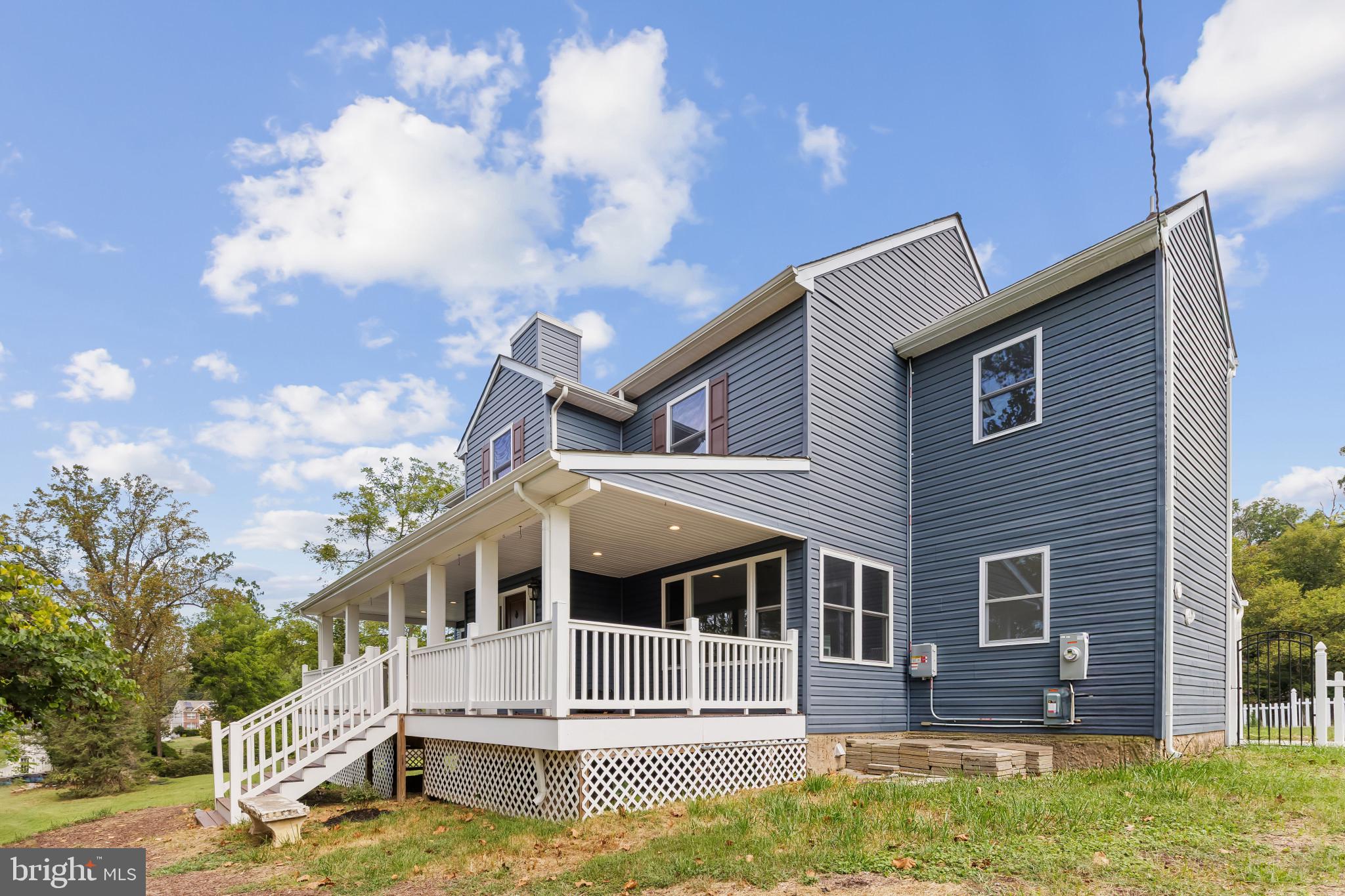 105 OELLA AVENUE