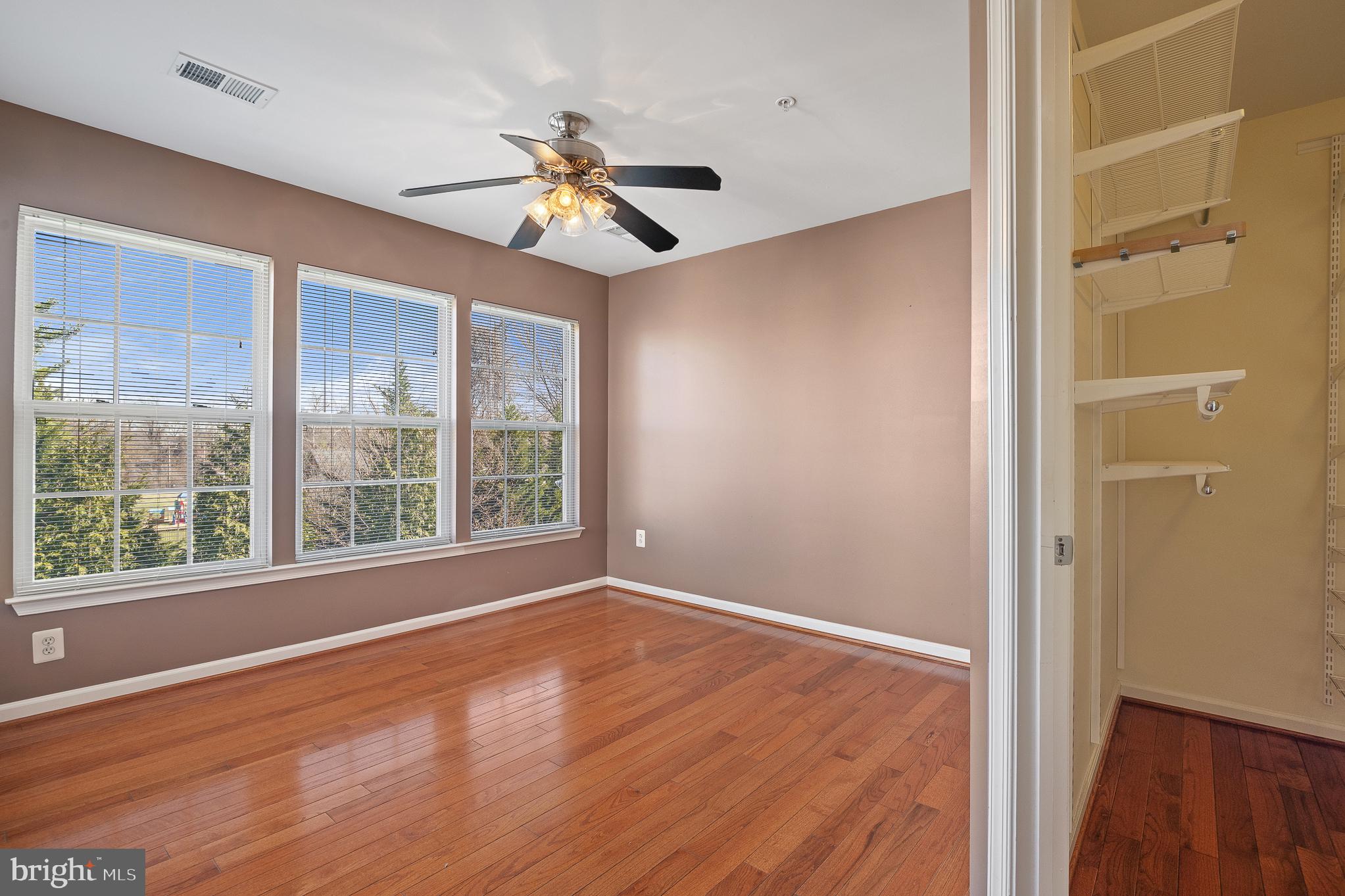 THE LANDINGS AT RIVER OAKS - Residential