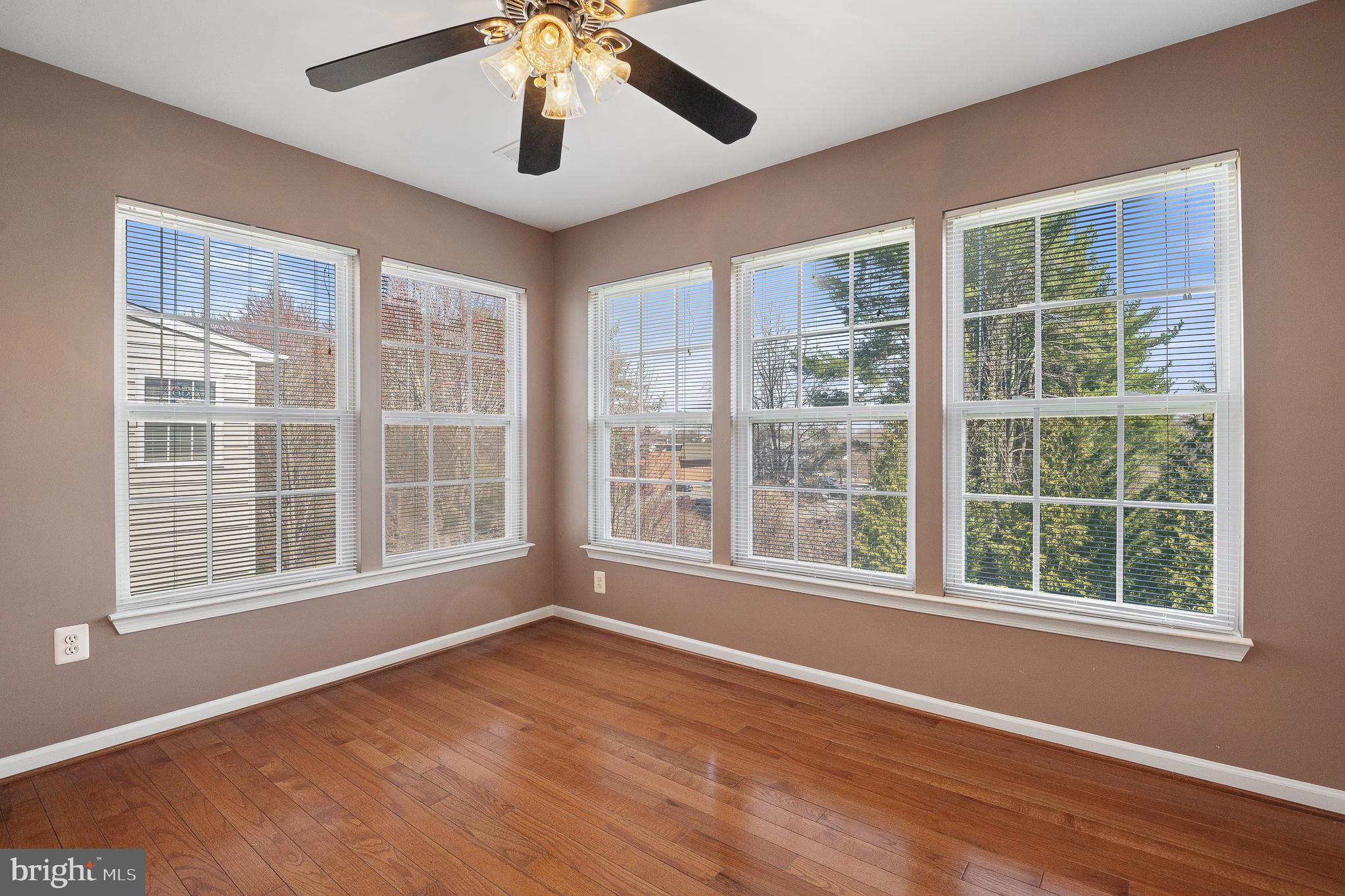 THE LANDINGS AT RIVER OAKS - Residential