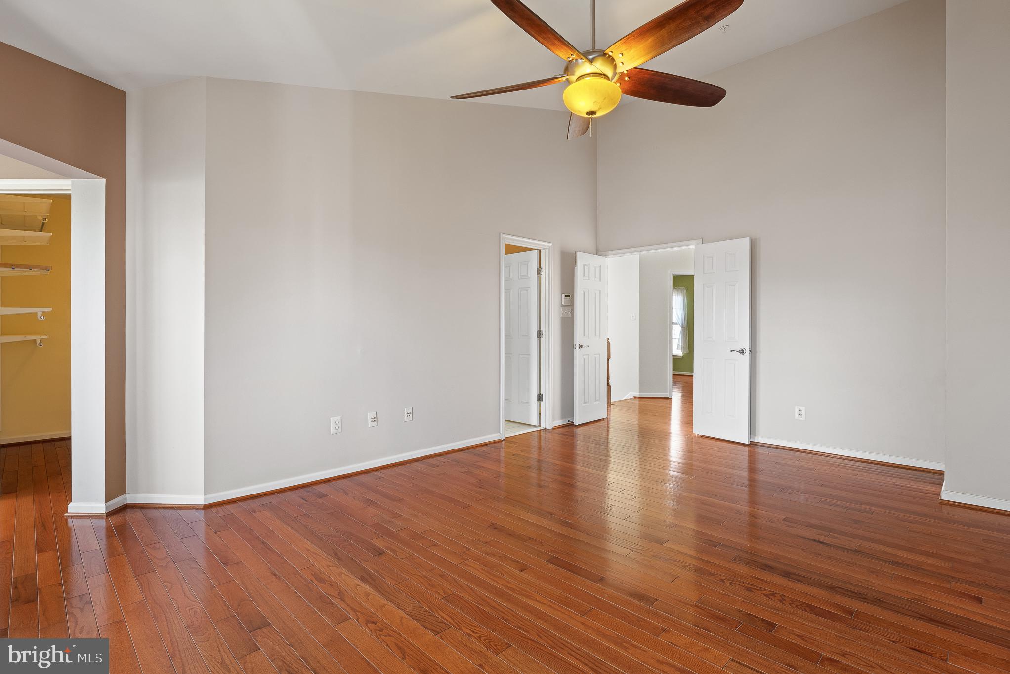 THE LANDINGS AT RIVER OAKS - Residential