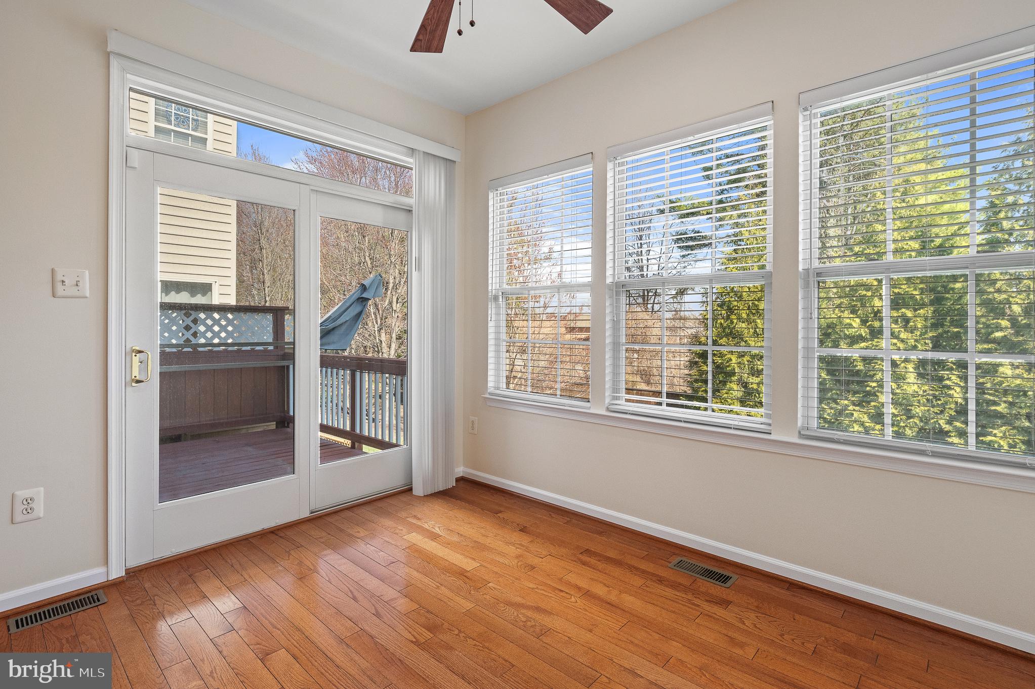 THE LANDINGS AT RIVER OAKS - Residential