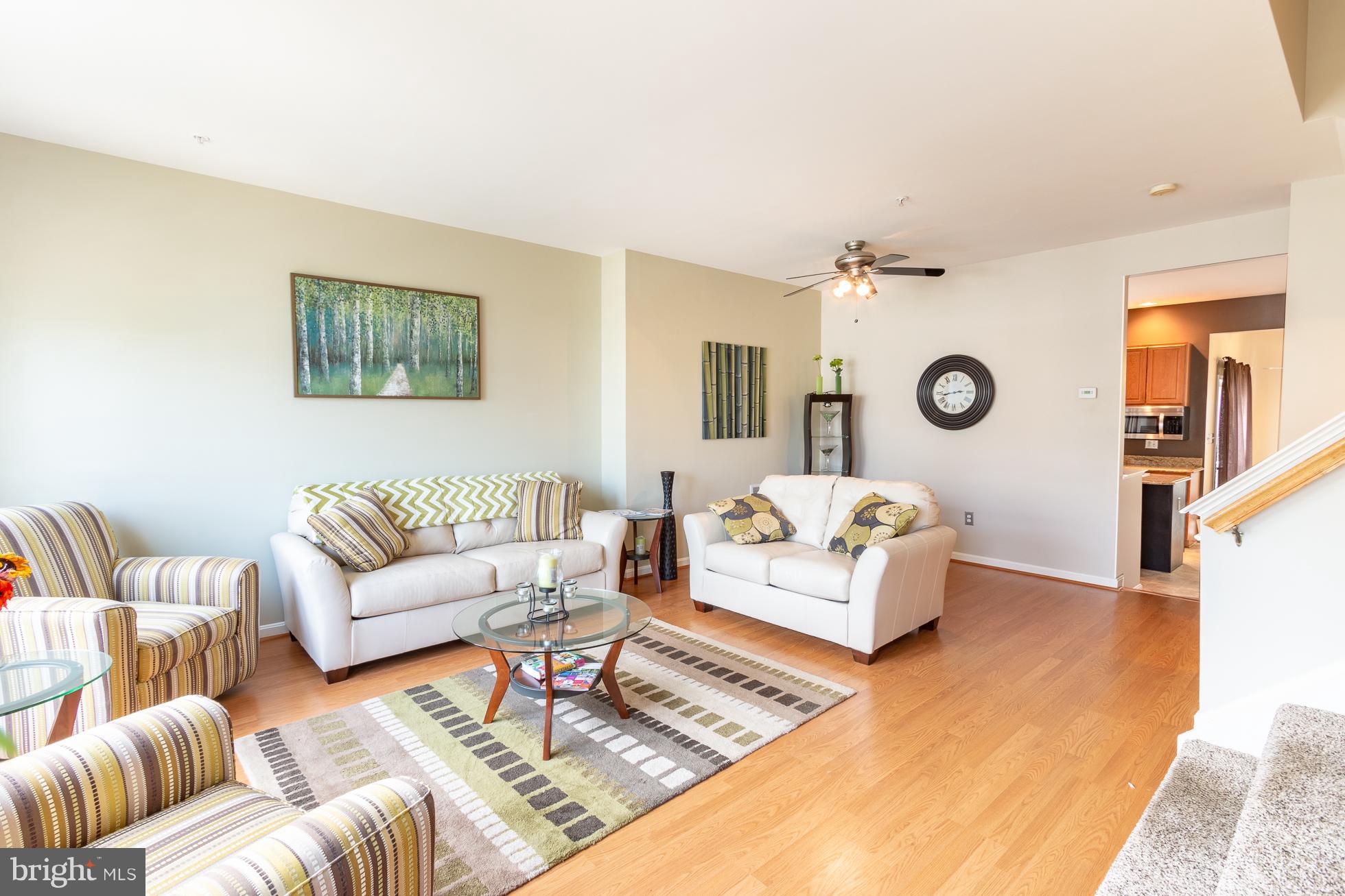 SEVEN OAKS - Residential