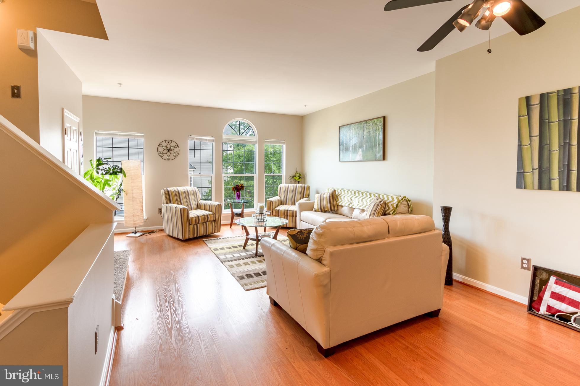 SEVEN OAKS - Residential