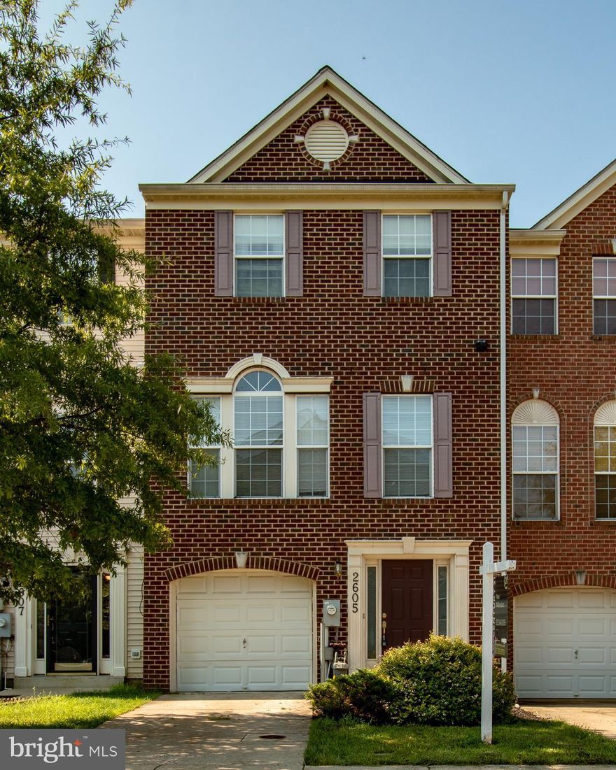 A FANTASTIC, LOVELY, 3 LVL INTERIOR TOWNHOME NEAR FORT MEADE WITH 4 BR/3.5 BAs! 1 CAR GAR *BSMT W/4TH BR W/2 FULL WINDOWS, HALF BA* NEW CARPET *GRANITE COUNTER TOPS, STAINLESS STEEL APPLs, NEW ISLAND POP UP COOKTOP, DBL OVENs, OVER SIZED CABINETS AND PANTRY! ; MA BA W/DBL VANITY, JACUZZI TUB/SEP SHOWER!