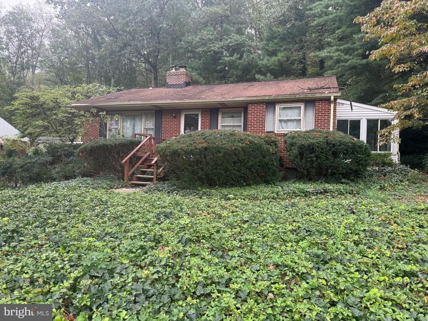 All brick rancher ready for your updates, investor, fixer upper, 3 bedrooms, sunroom, fireplace