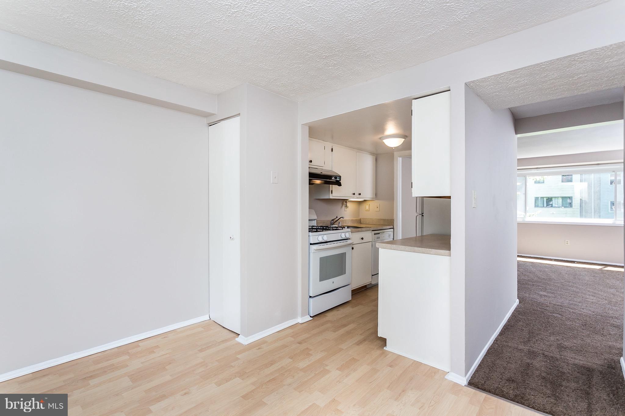 OAKLAND MILLS - Residential