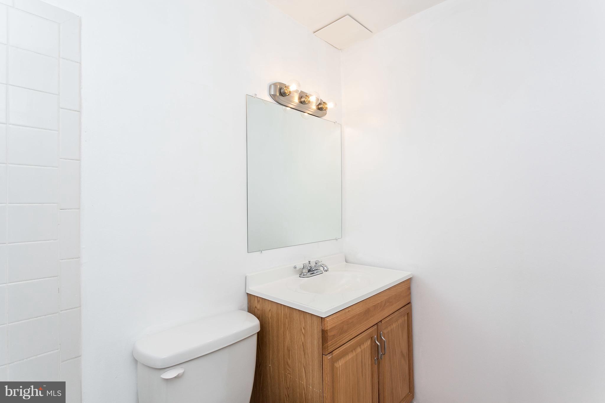 OAKLAND MILLS - Residential