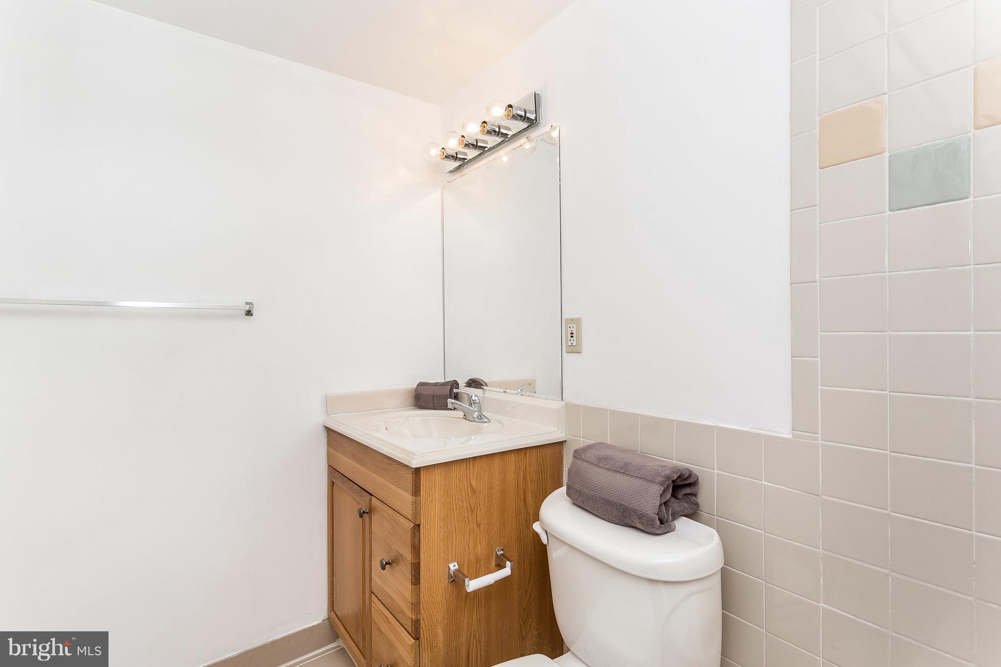 OAKLAND MILLS - Residential