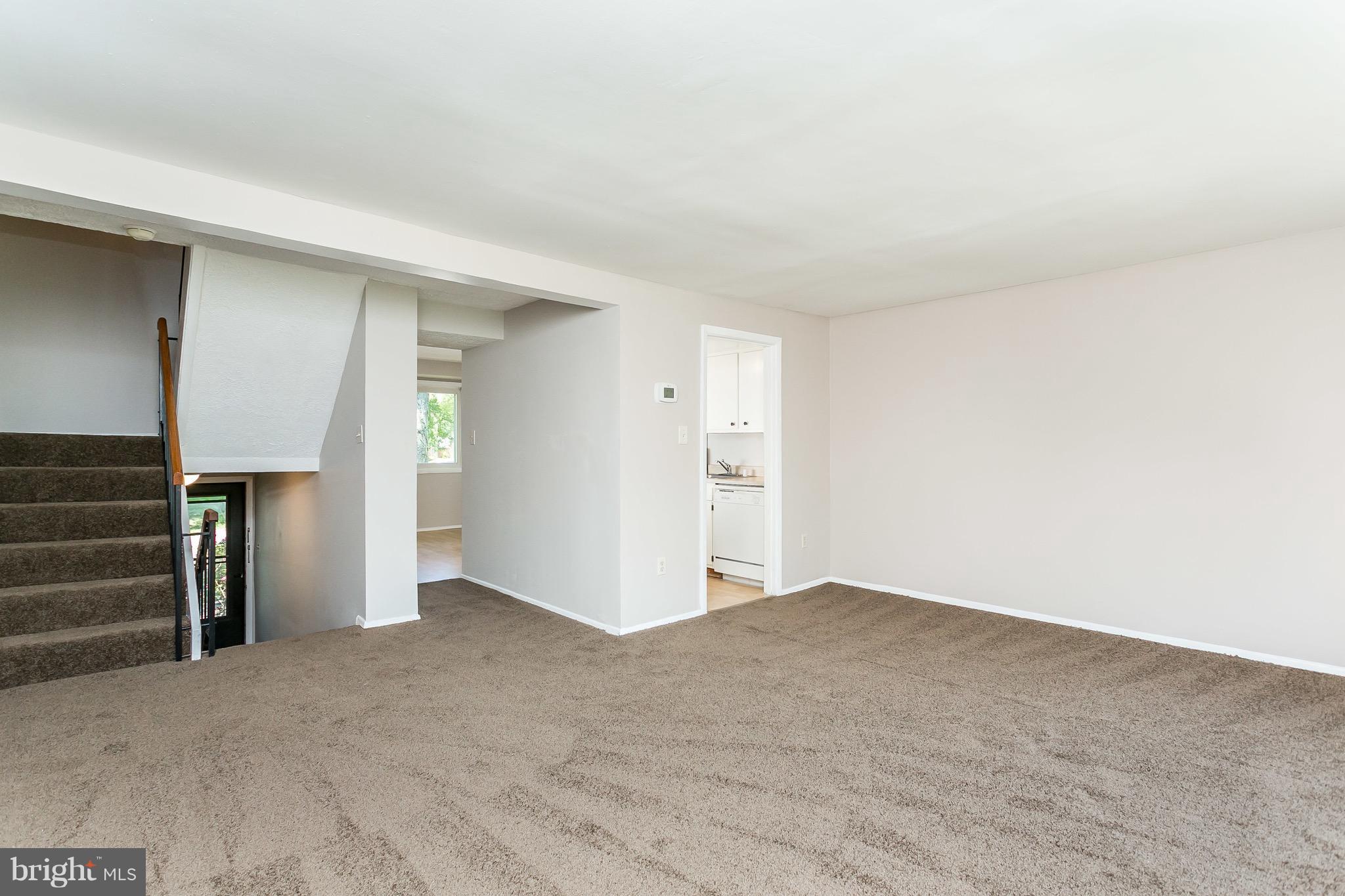 OAKLAND MILLS - Residential