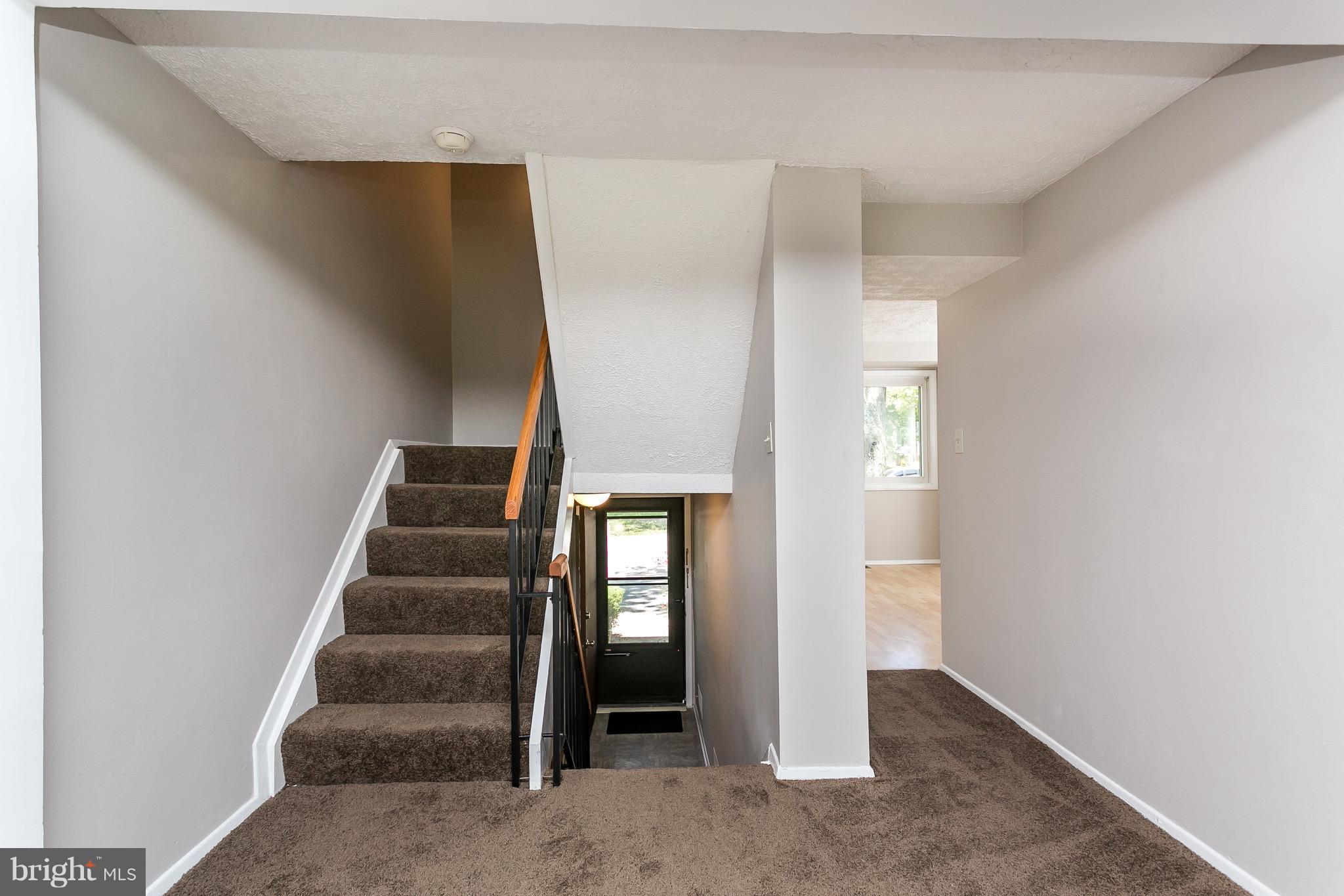 OAKLAND MILLS - Residential