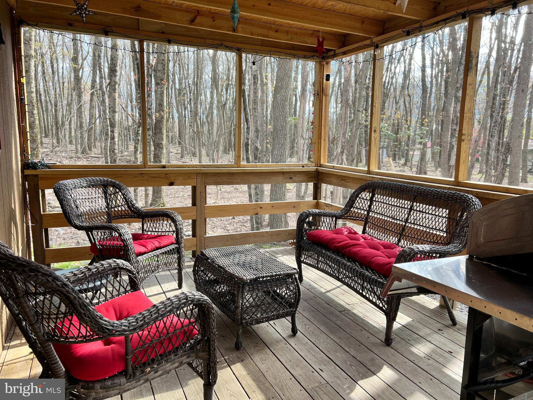 BRIER CREST WOODS - Residential
