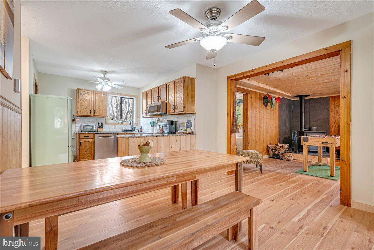 BRIER CREST WOODS - Residential