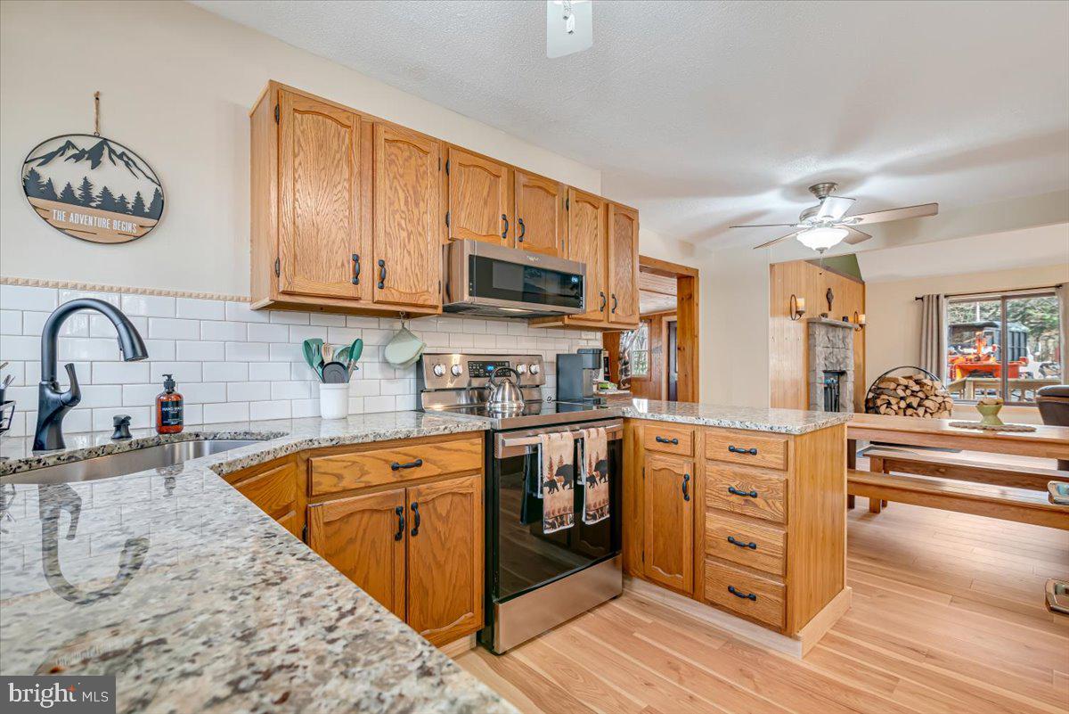 BRIER CREST WOODS - Residential