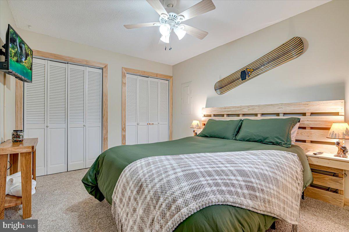BRIER CREST WOODS - Residential