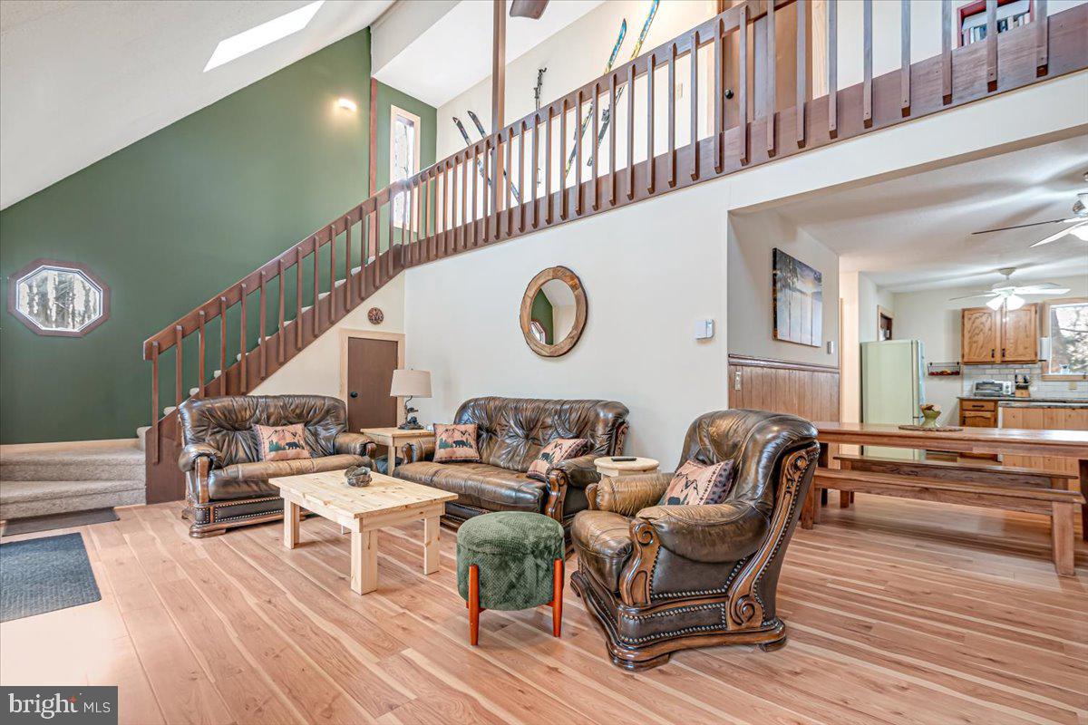 BRIER CREST WOODS - Residential