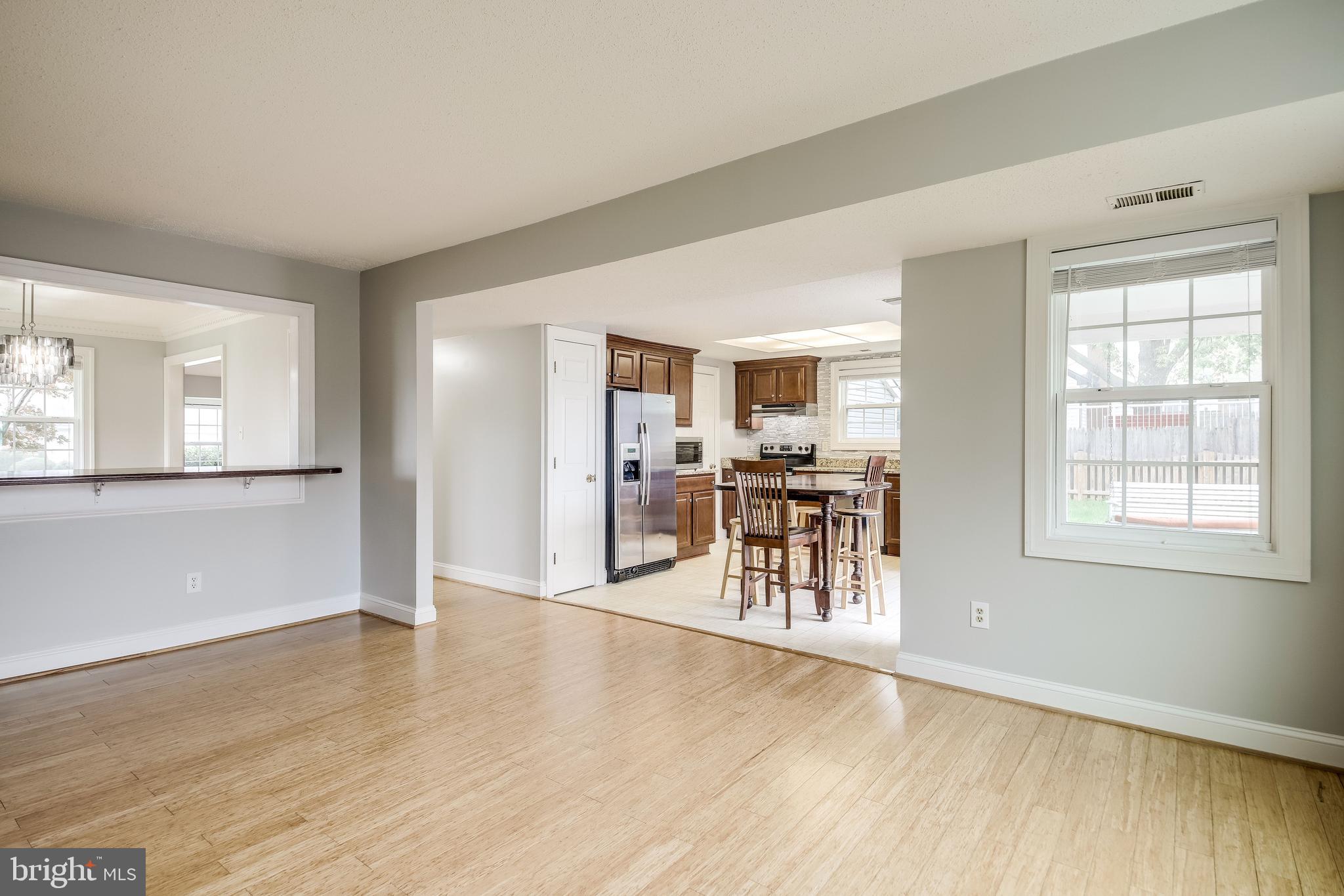 OAK TREE - Residential Lease