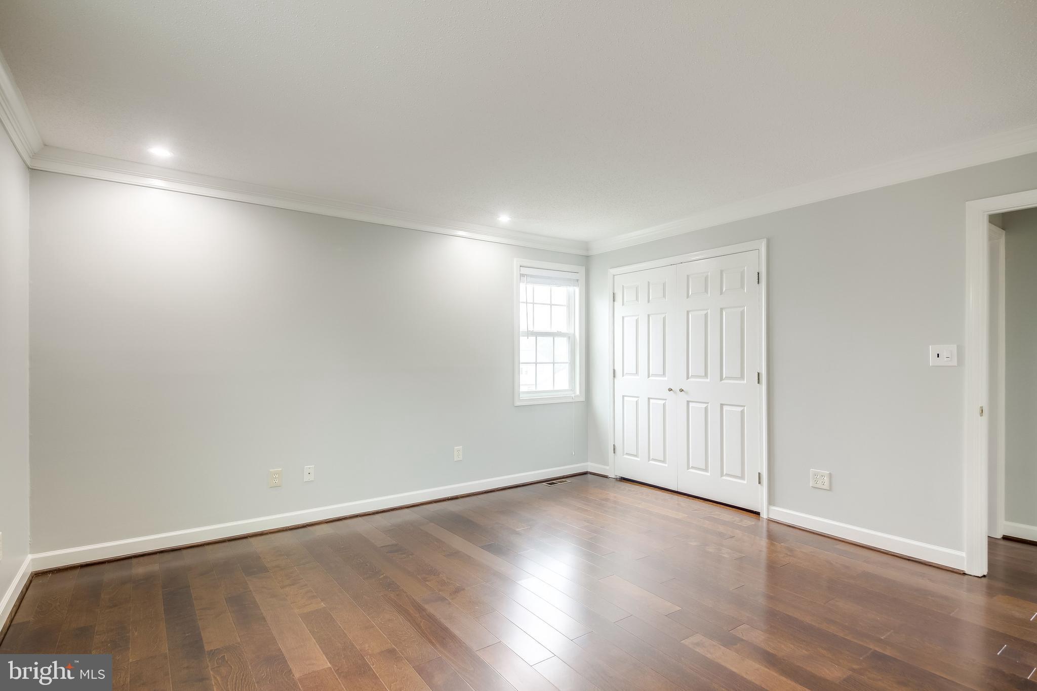 OAK TREE - Residential Lease