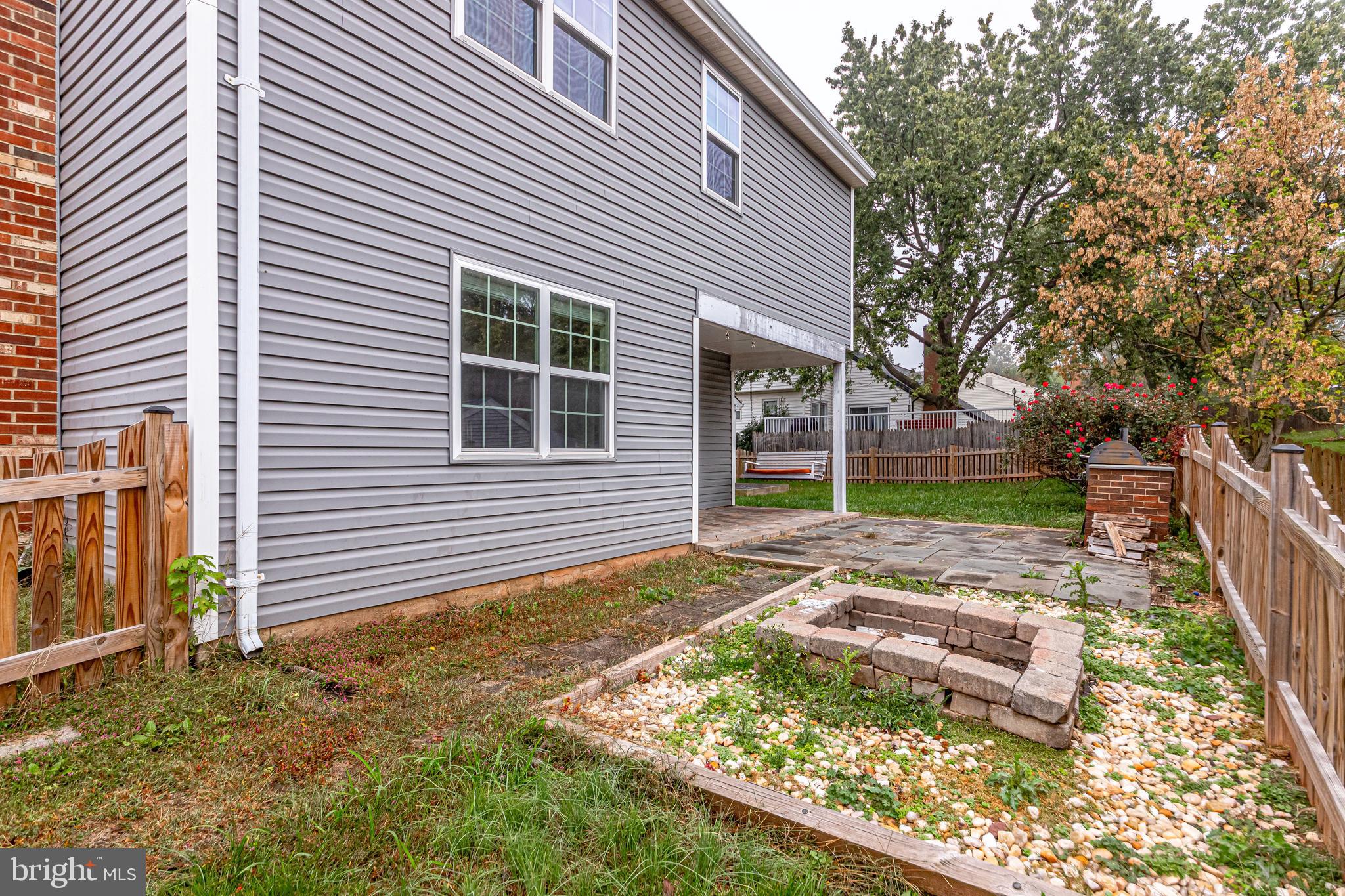 OAK TREE - Residential Lease